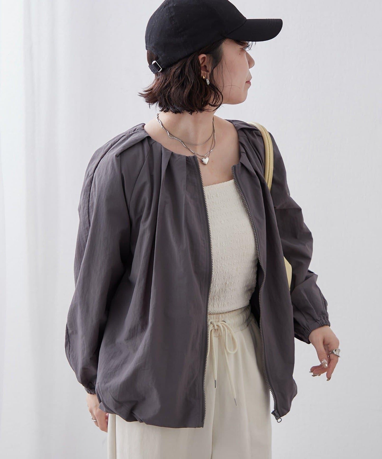 蓬鬆廓形 褶襉泡泡設計 夾克