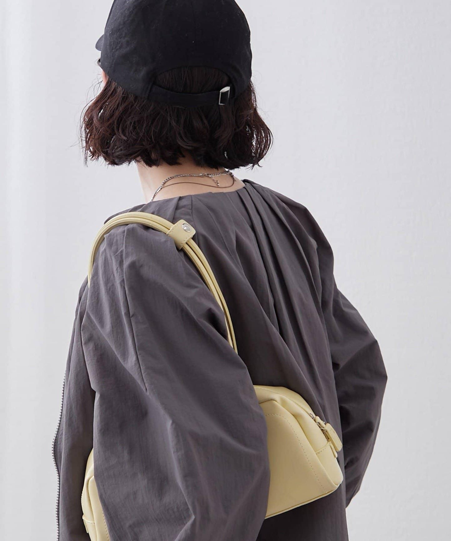 蓬鬆廓形 褶襉泡泡設計 夾克