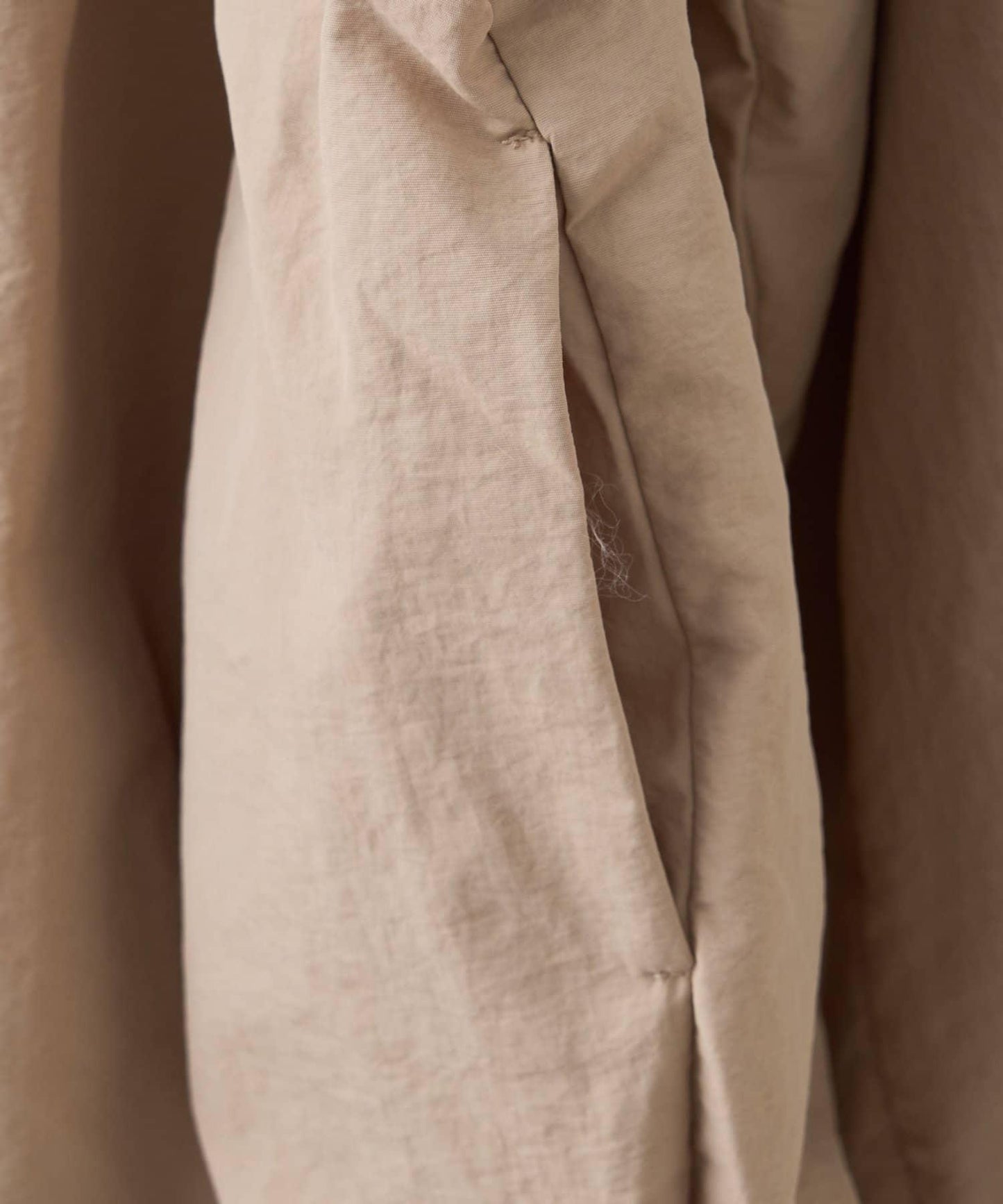 蓬鬆廓形 褶襉泡泡設計 夾克