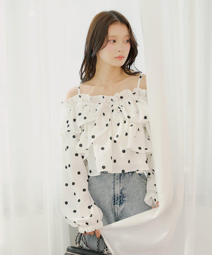 一字肩兩穿 波點荷葉邊 襯衫