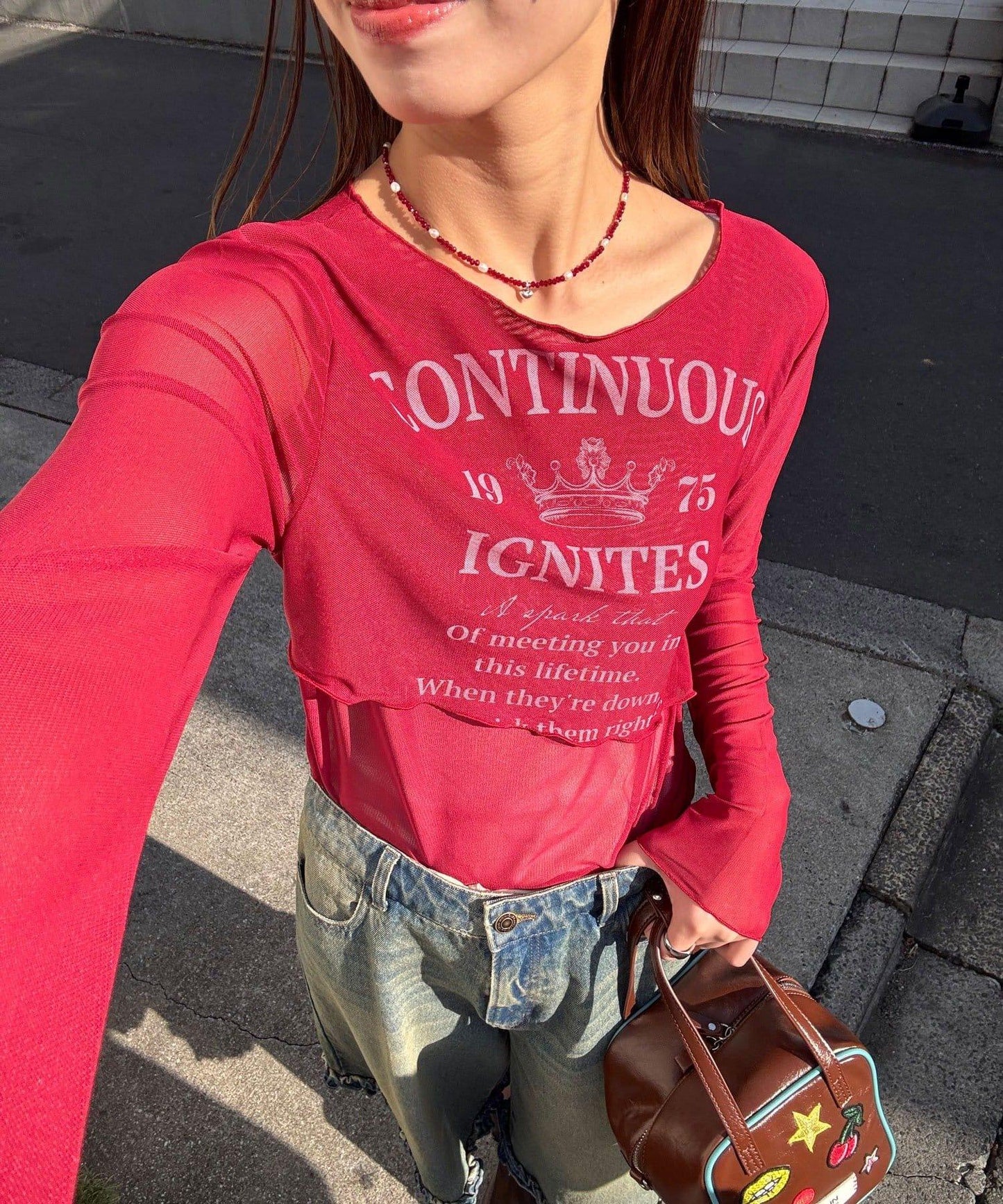 分層設計 網紗Logo 上衣