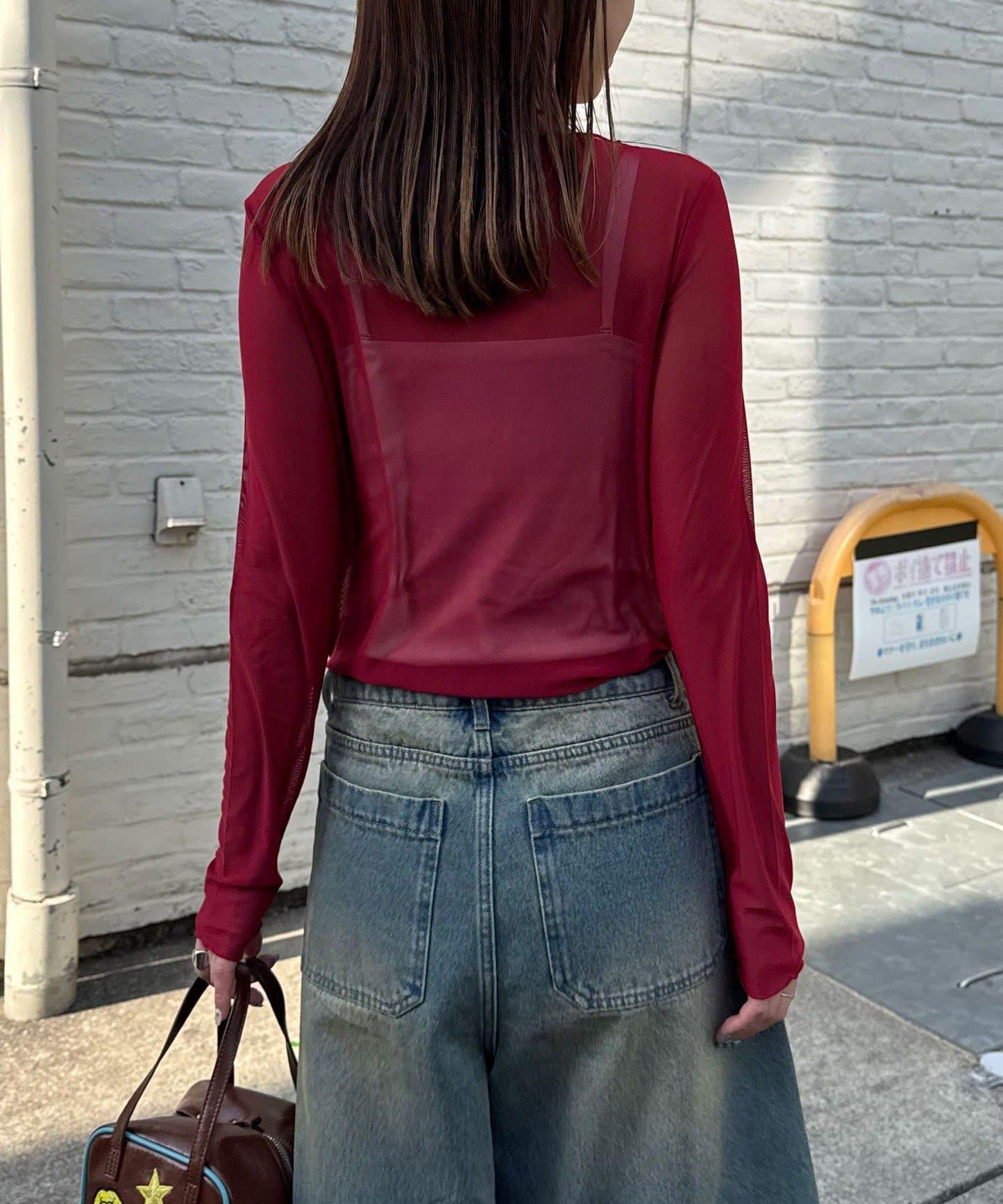 分層設計 網紗Logo 上衣