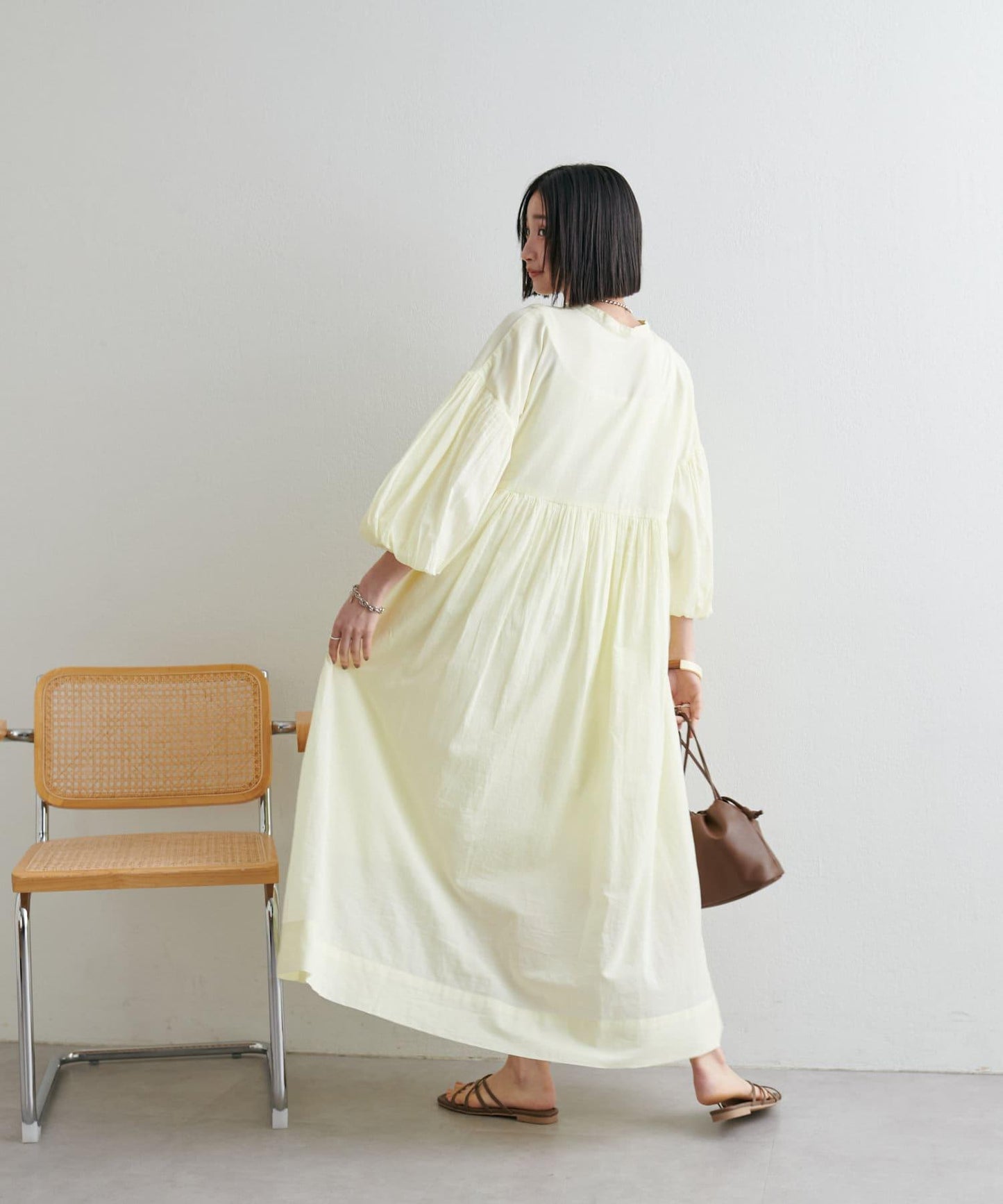 Discoat India 氣球袖拼接褶皺連衣裙