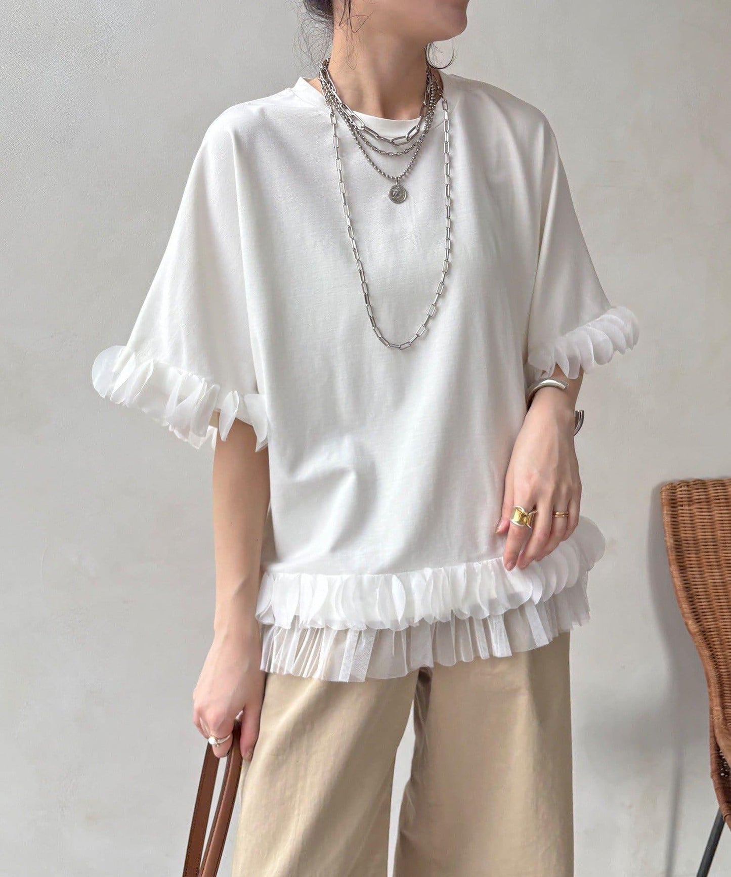 拼接荷葉邊上衣