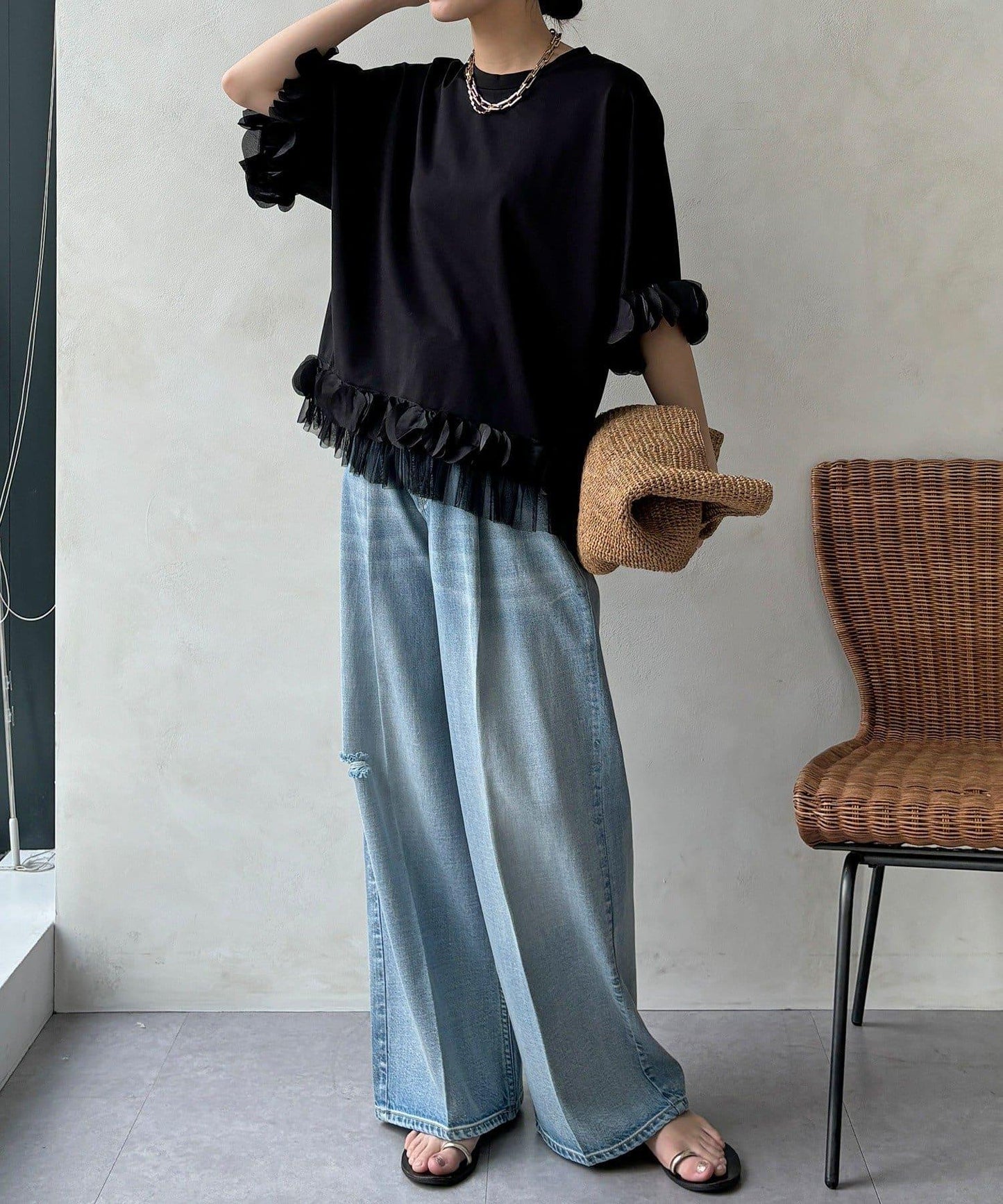 拼接荷葉邊上衣