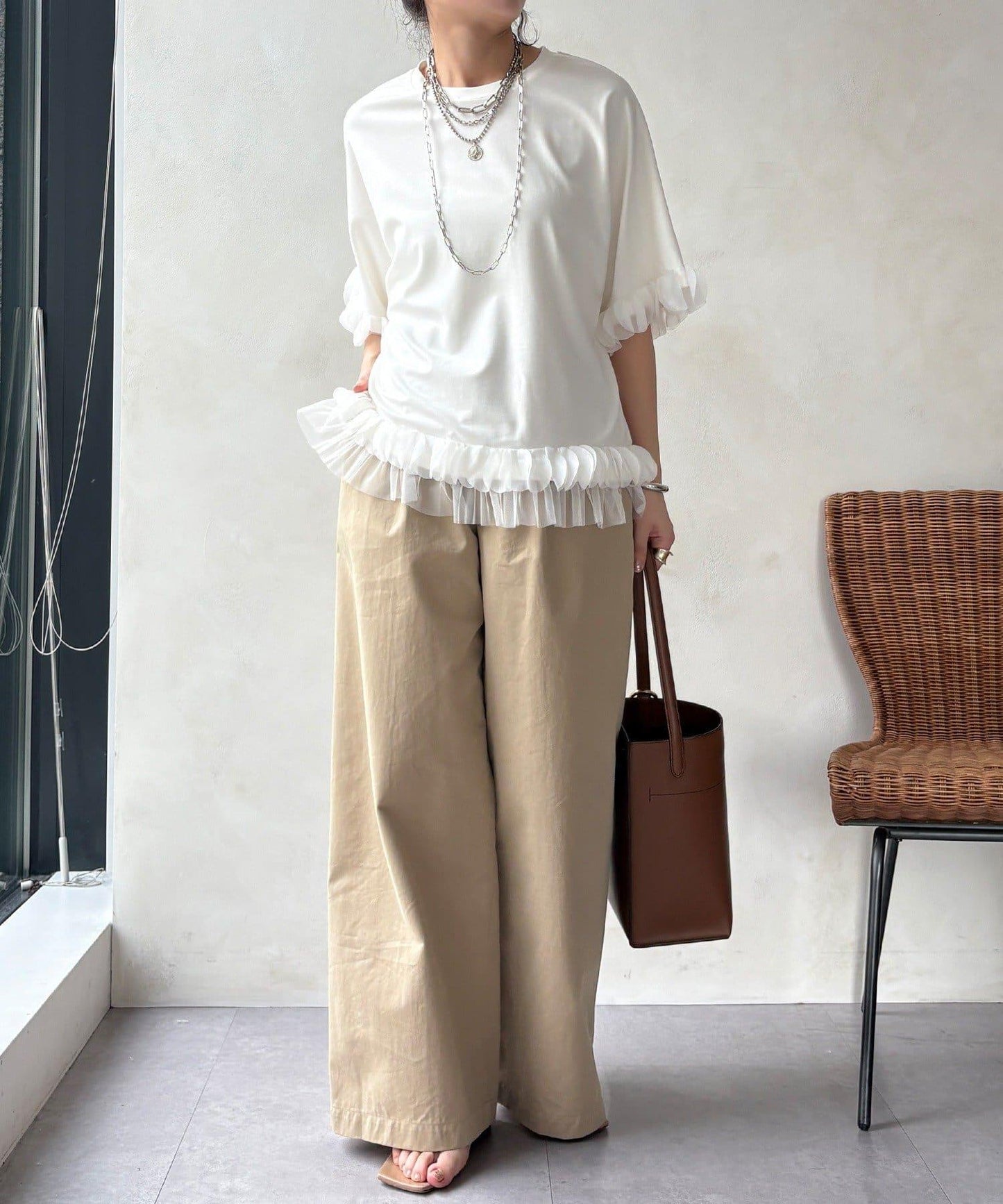 拼接荷葉邊上衣