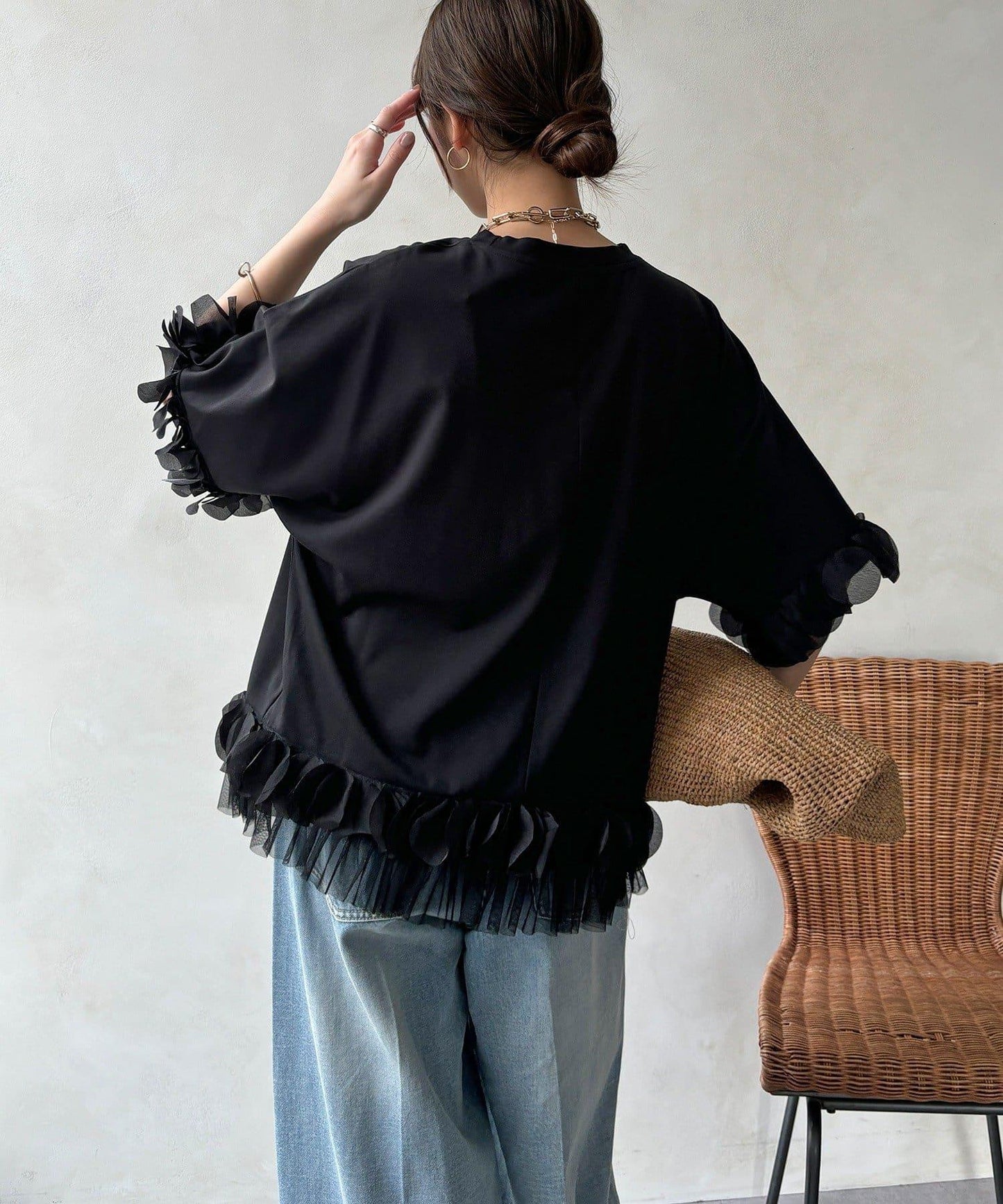 拼接荷葉邊上衣