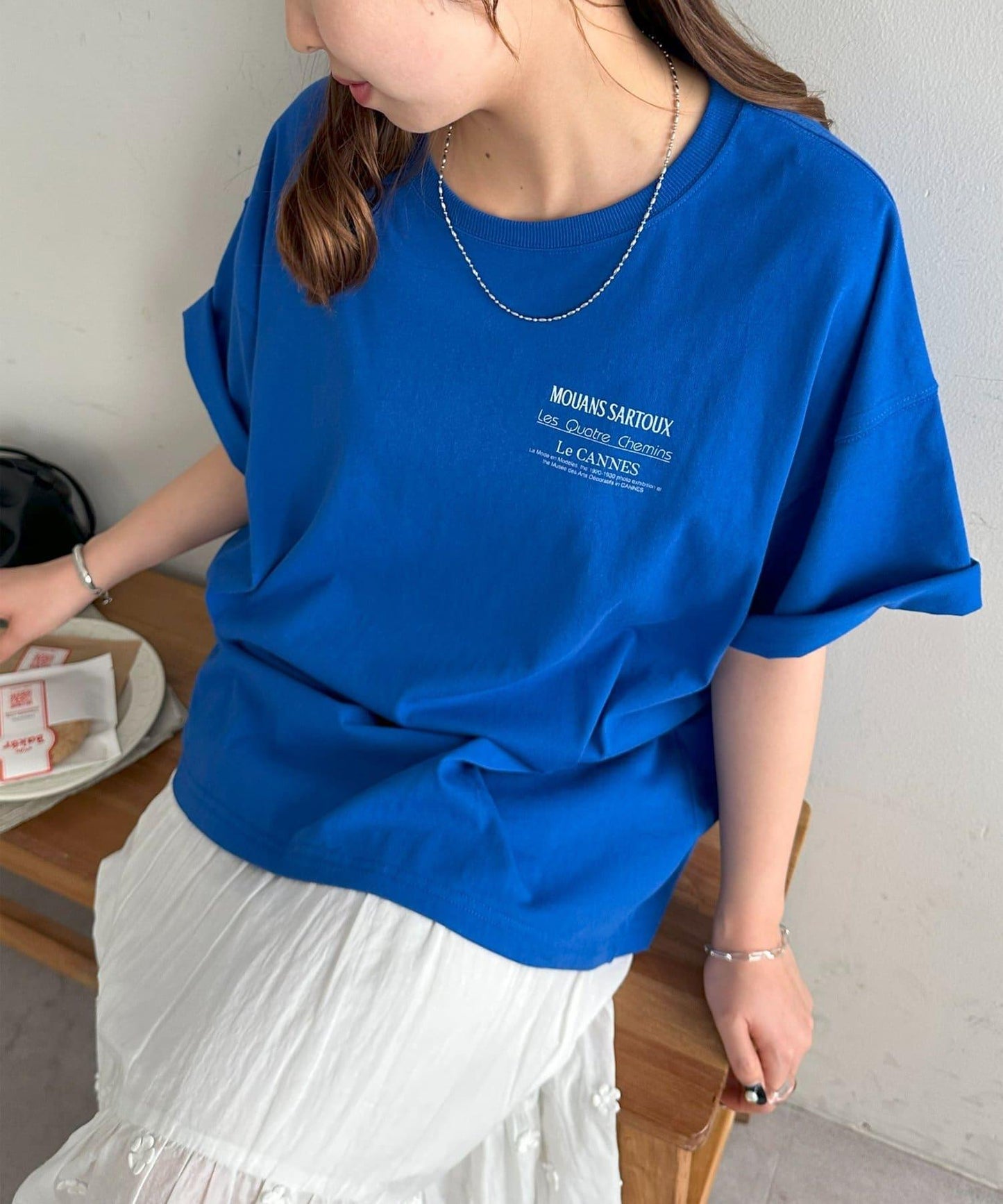 混合字體背部印花 T恤