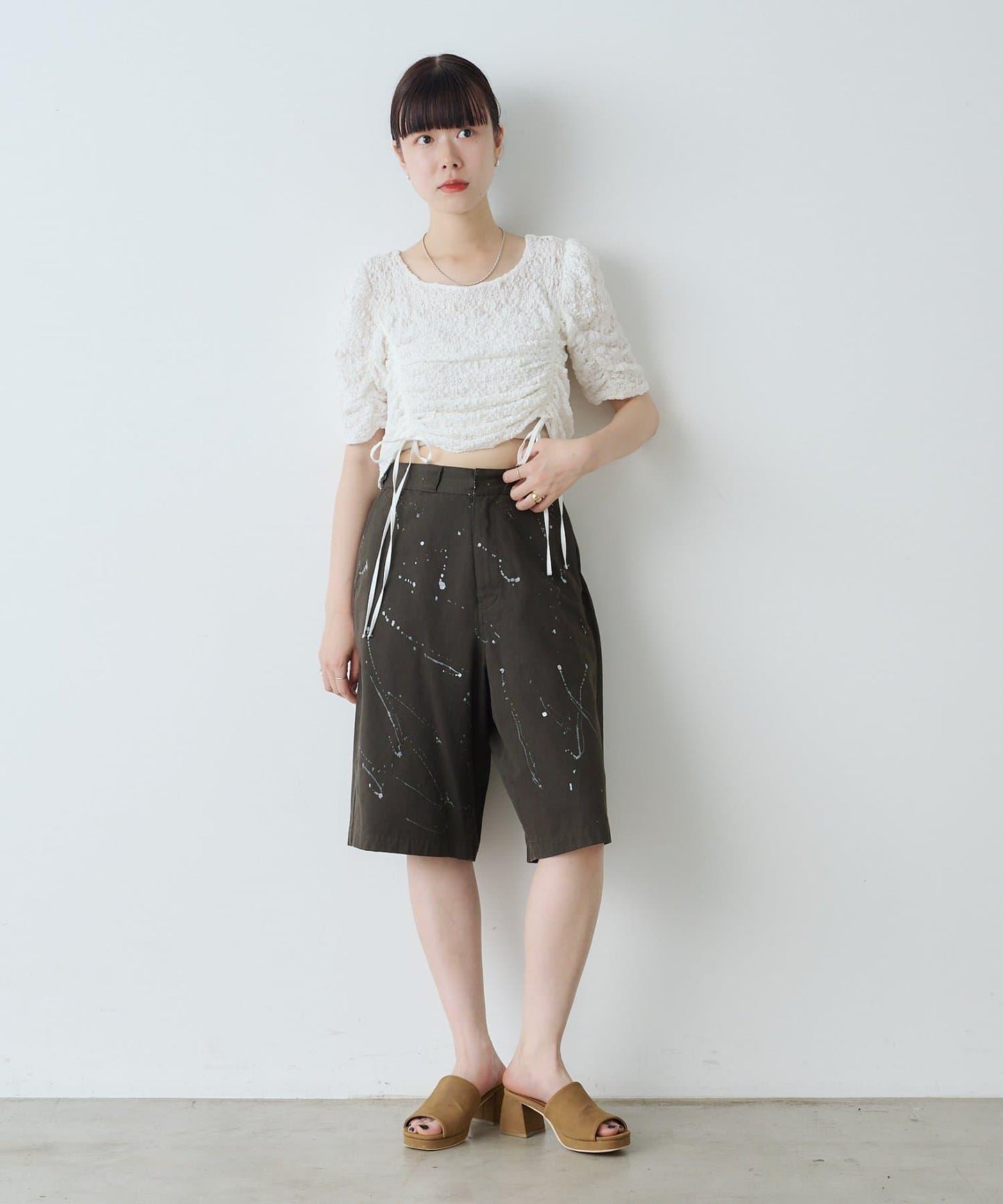 Kastane 手繪棉斜紋休閒短褲