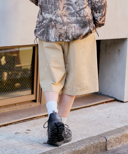 Kastane 手繪棉斜紋休閒短褲