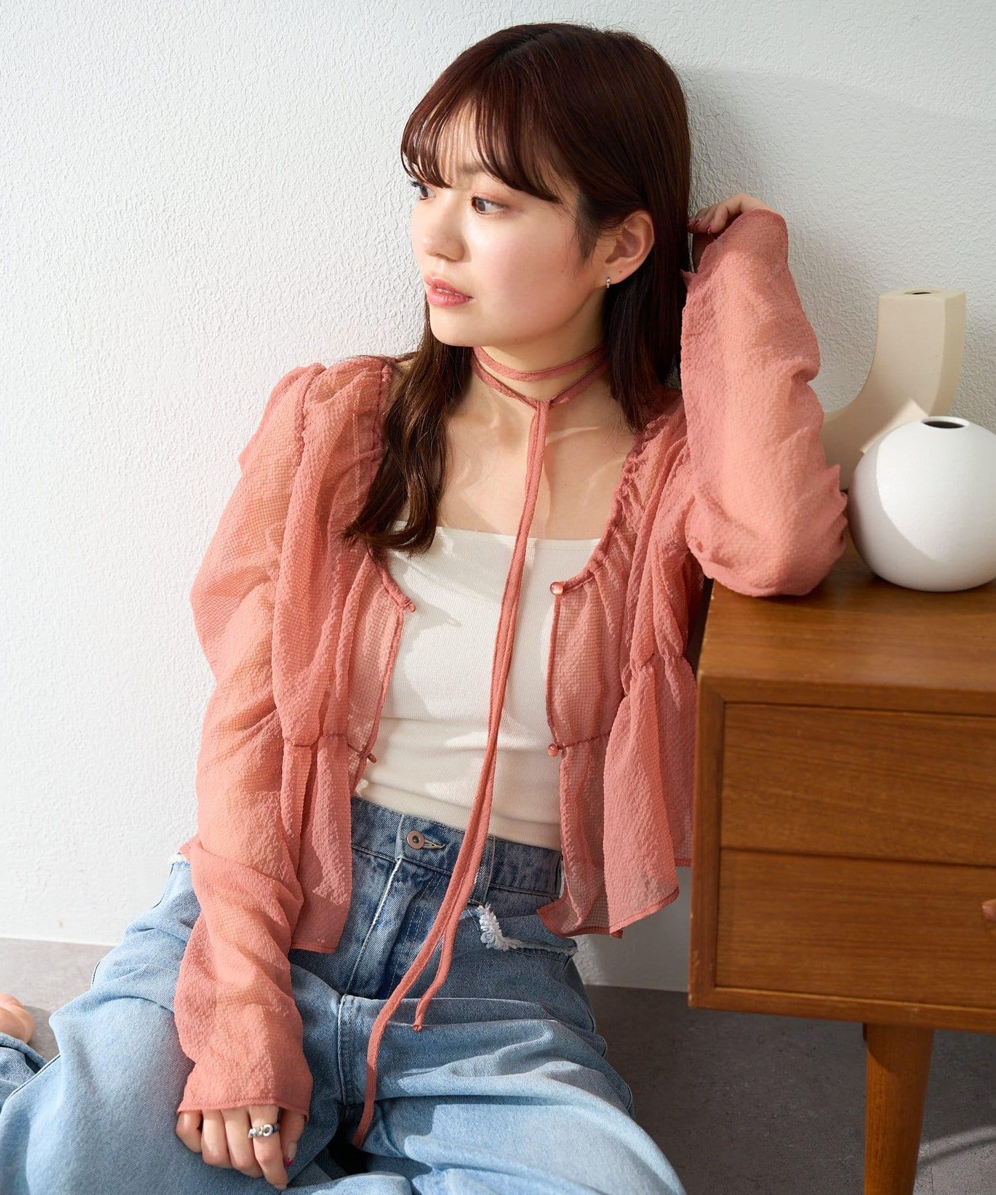 附項圈 誇張肩設計 襯衫