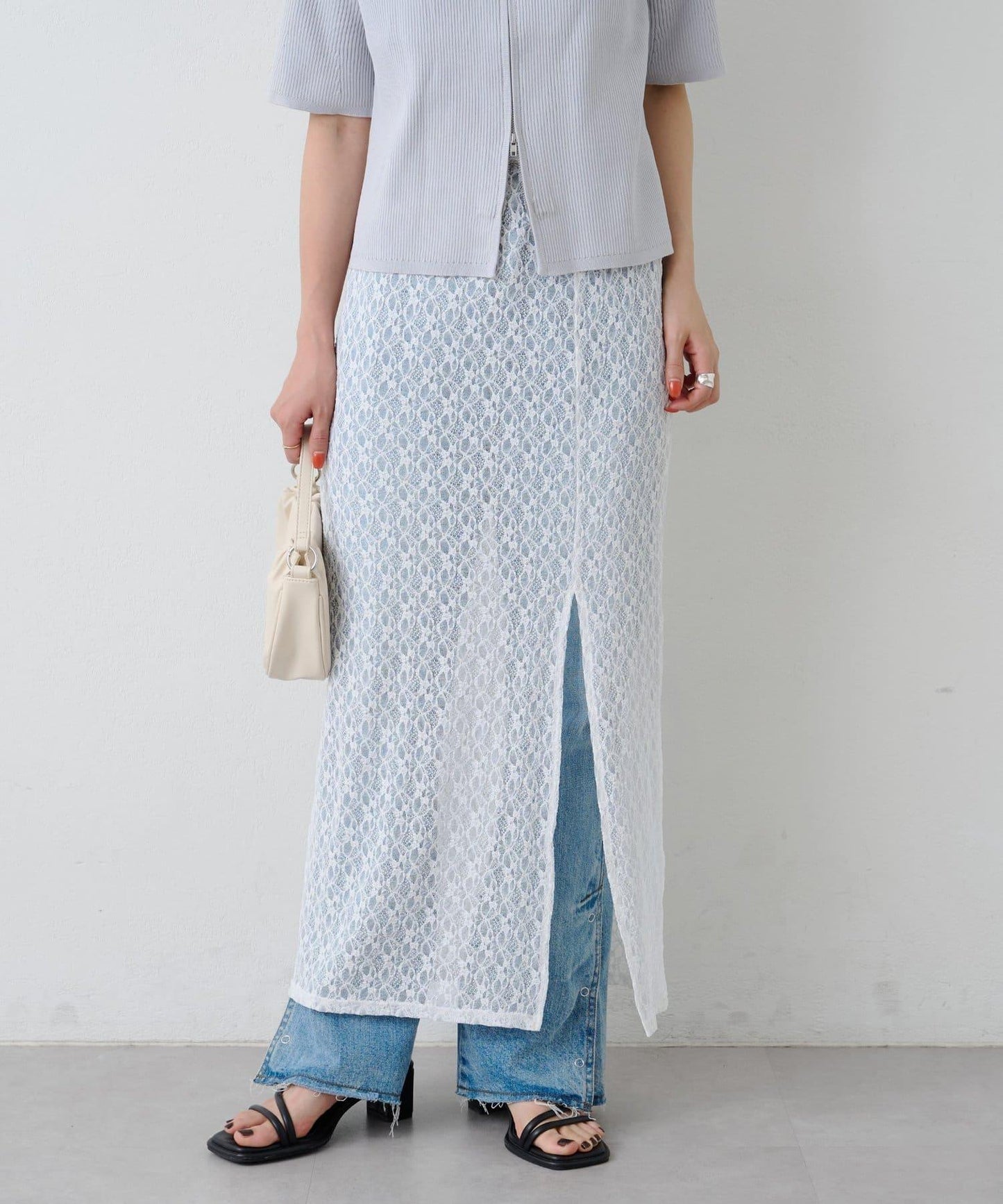 Kastane B 蕾絲開叉半身裙