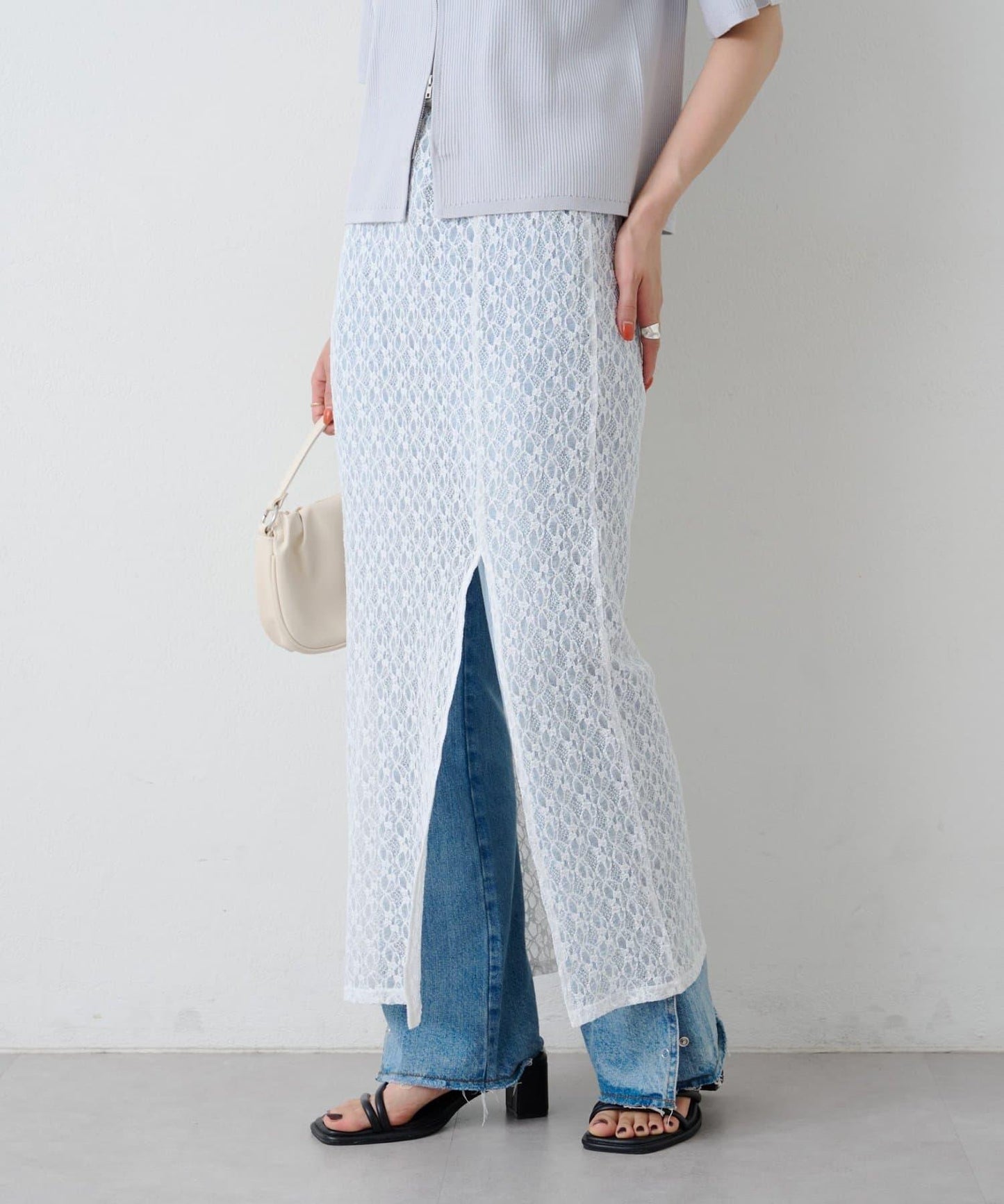 Kastane B 蕾絲開叉半身裙