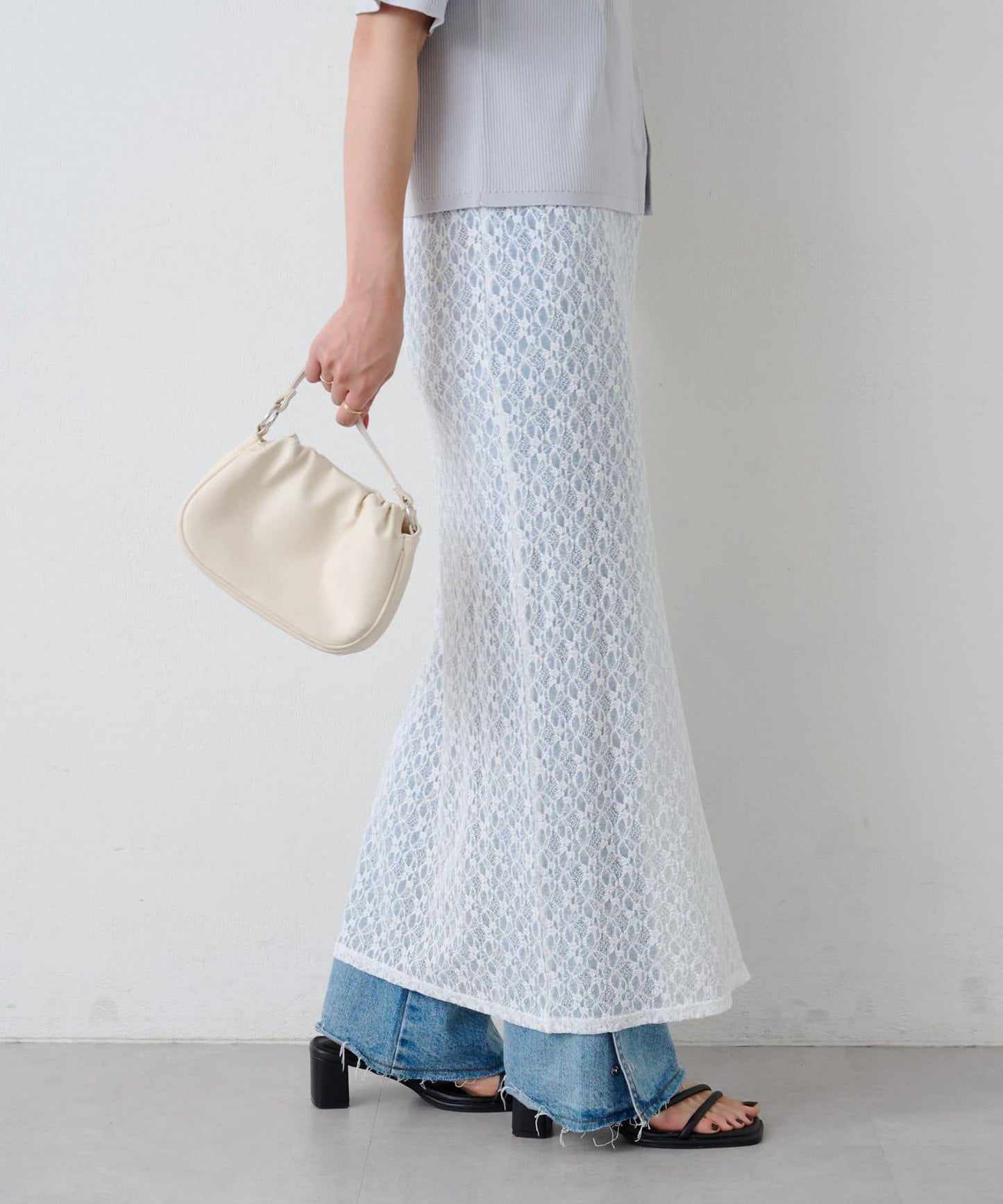 Kastane B 蕾絲開叉半身裙