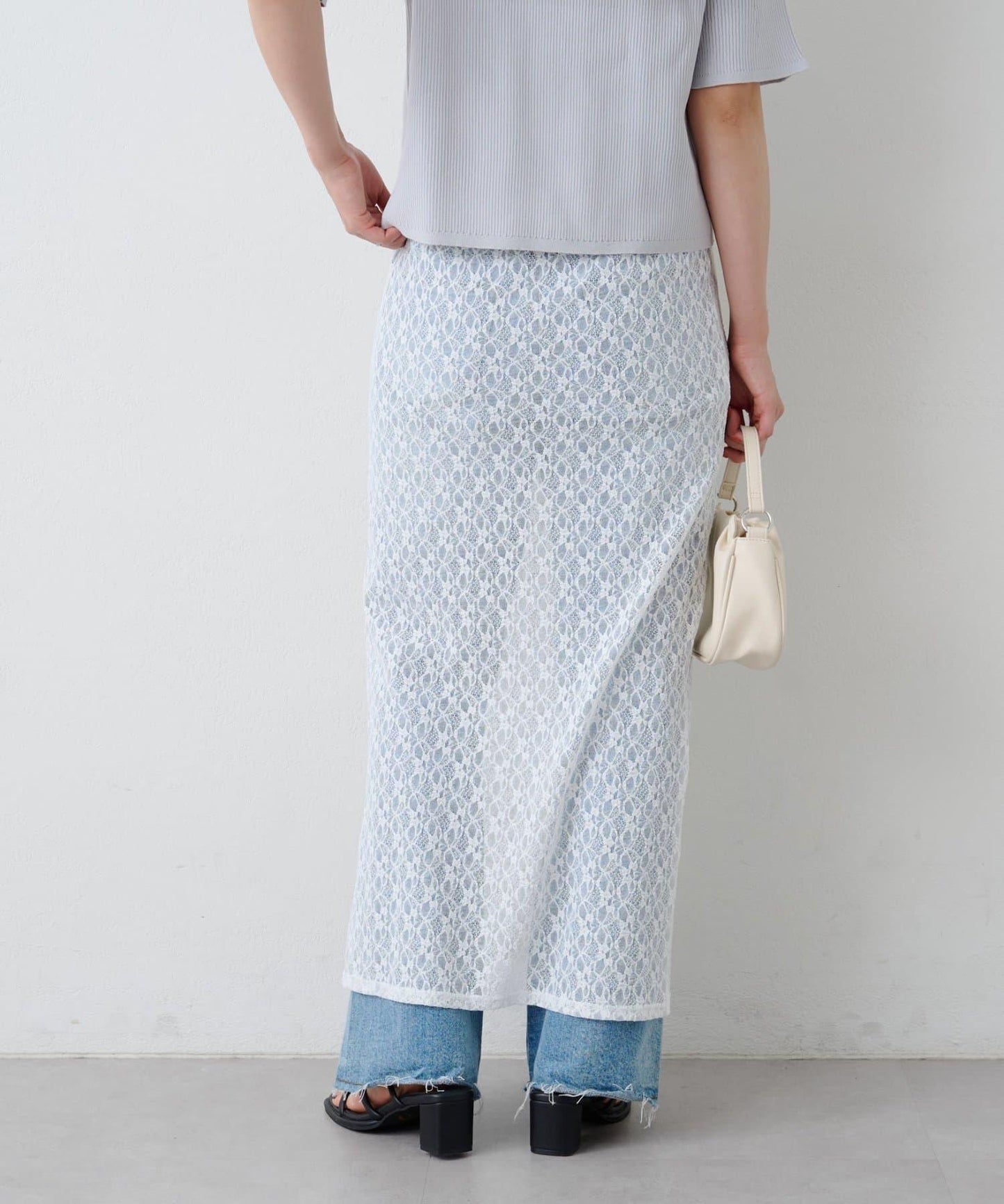 Kastane B 蕾絲開叉半身裙