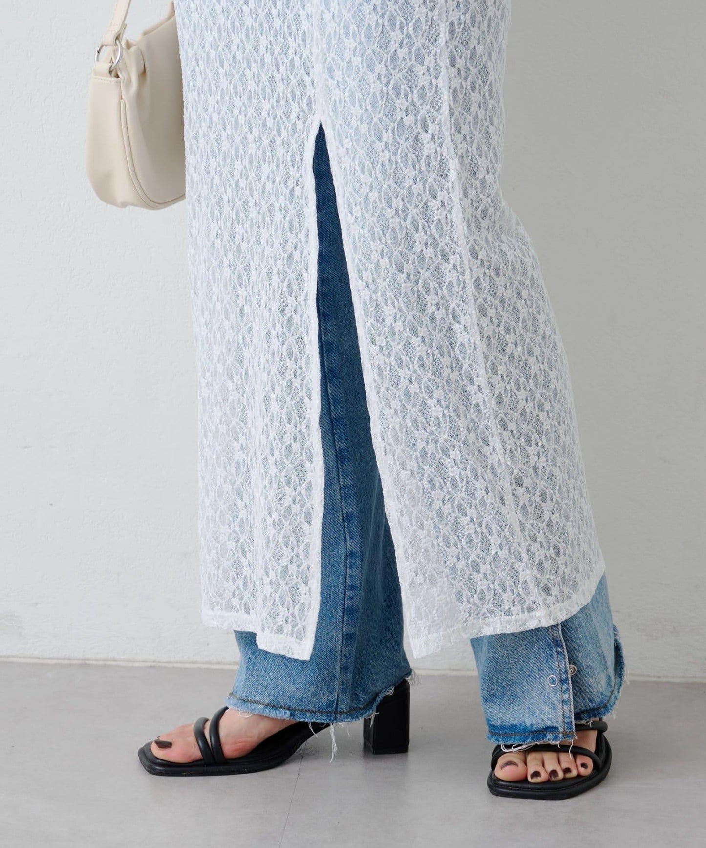 Kastane B 蕾絲開叉半身裙