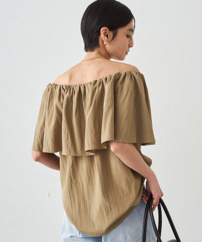 荷葉邊露肩設計 女式襯衫