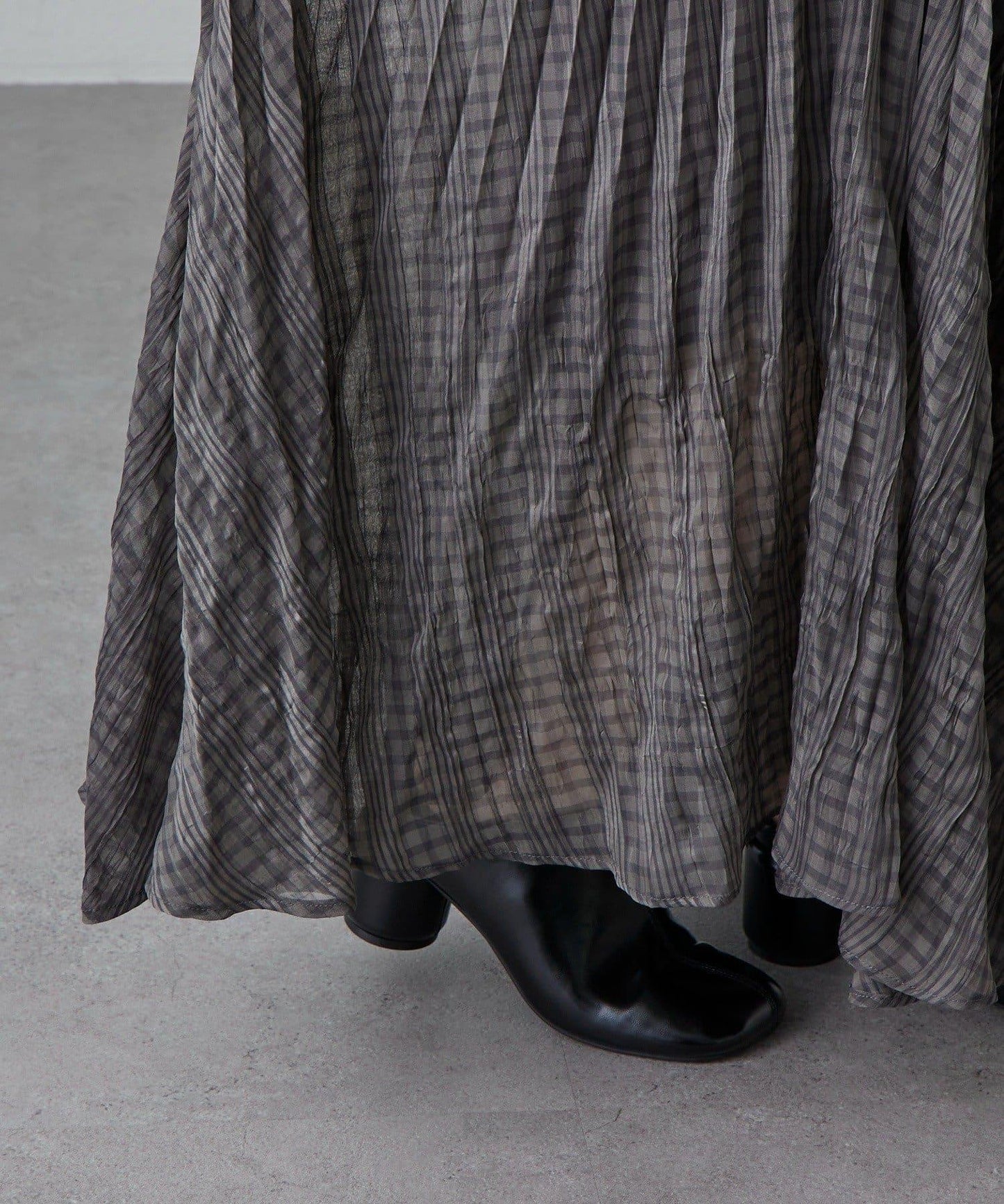 透感格紋百褶半身裙