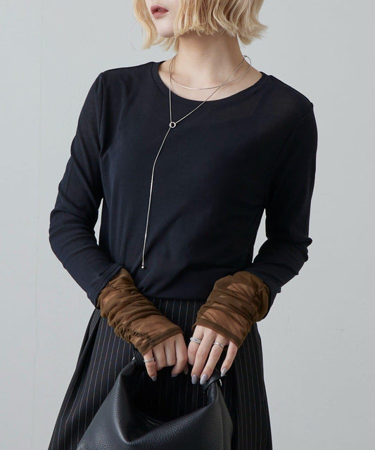 袖部抽褶設計 套頭上衣