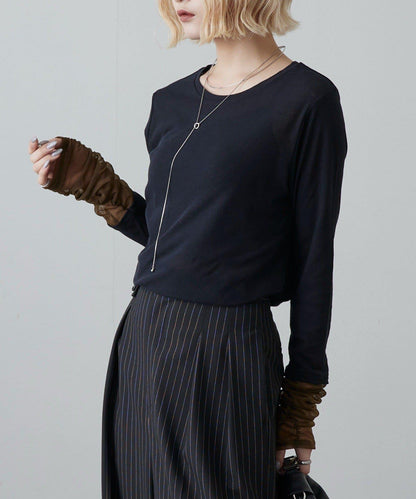 袖部抽褶設計 套頭上衣