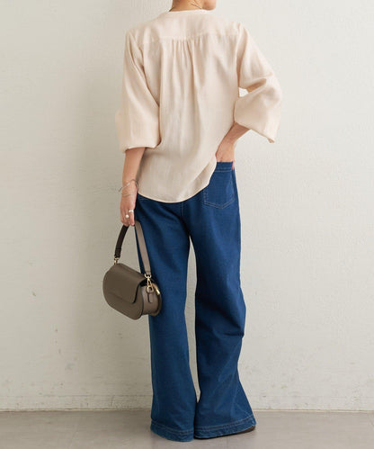 條形扣裹身設計襯衫