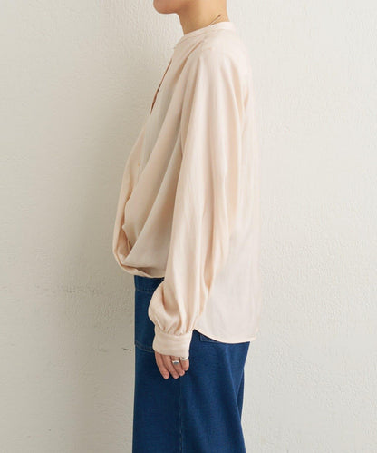 條形扣裹身設計襯衫