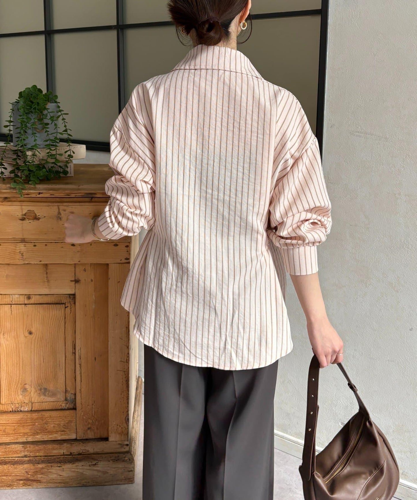 腰帶設計 條紋圖案 襯衫
