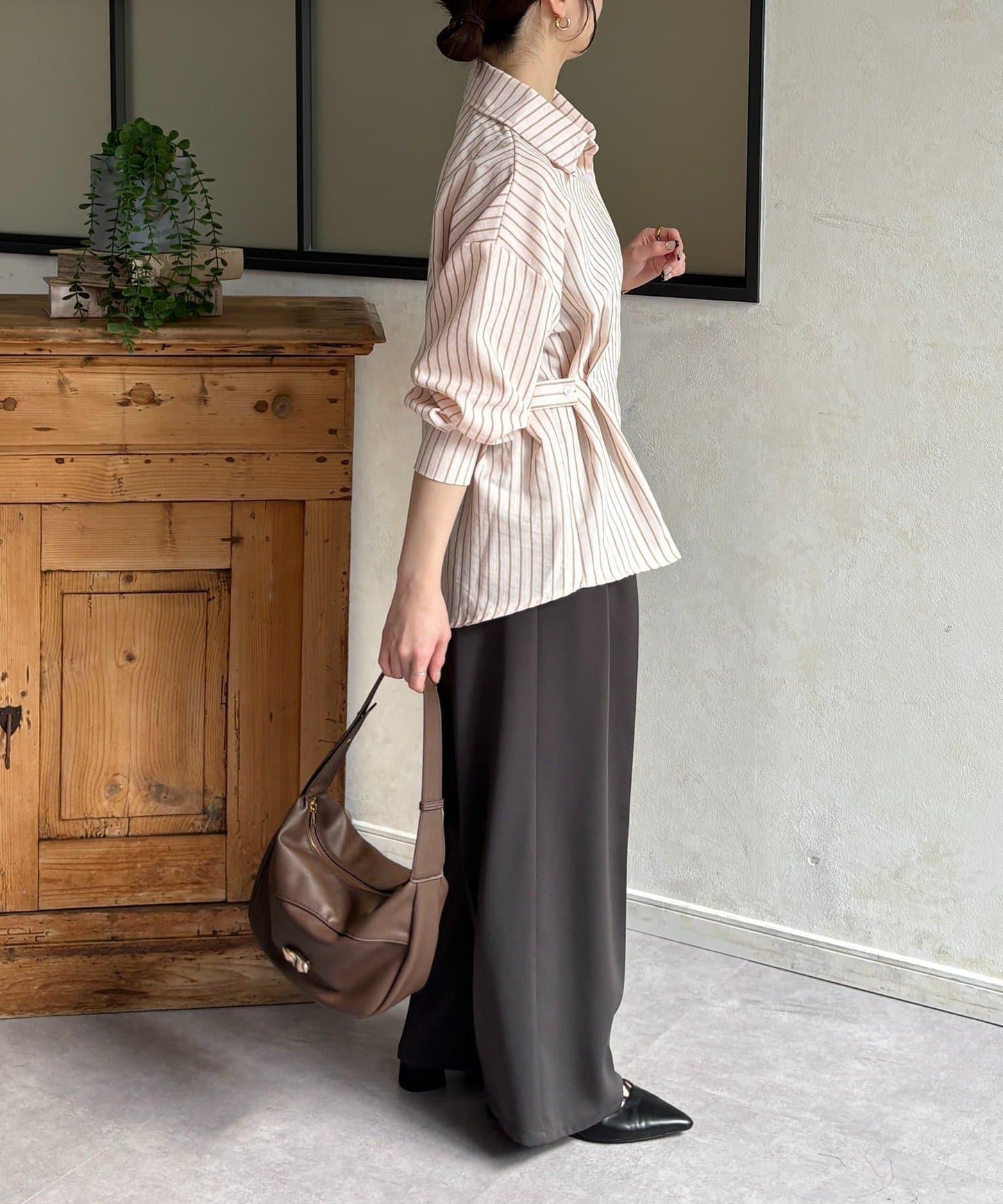 腰帶設計 條紋圖案 襯衫