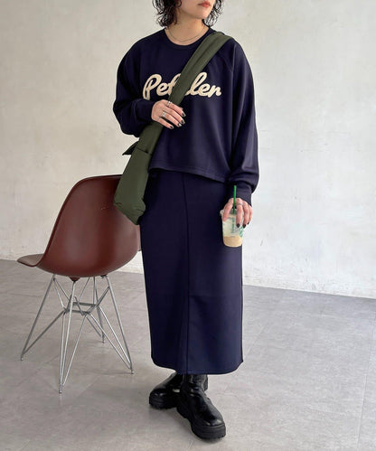 繭型套頭上衣＋窄擺半身裙套裝