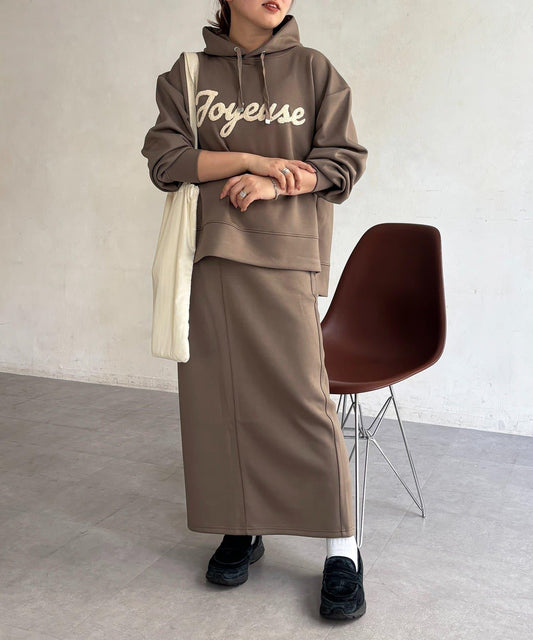 連帽衛衣配窄版半身裙套裝