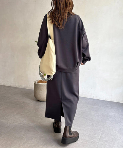 繭型套頭上衣＋窄擺半身裙套裝