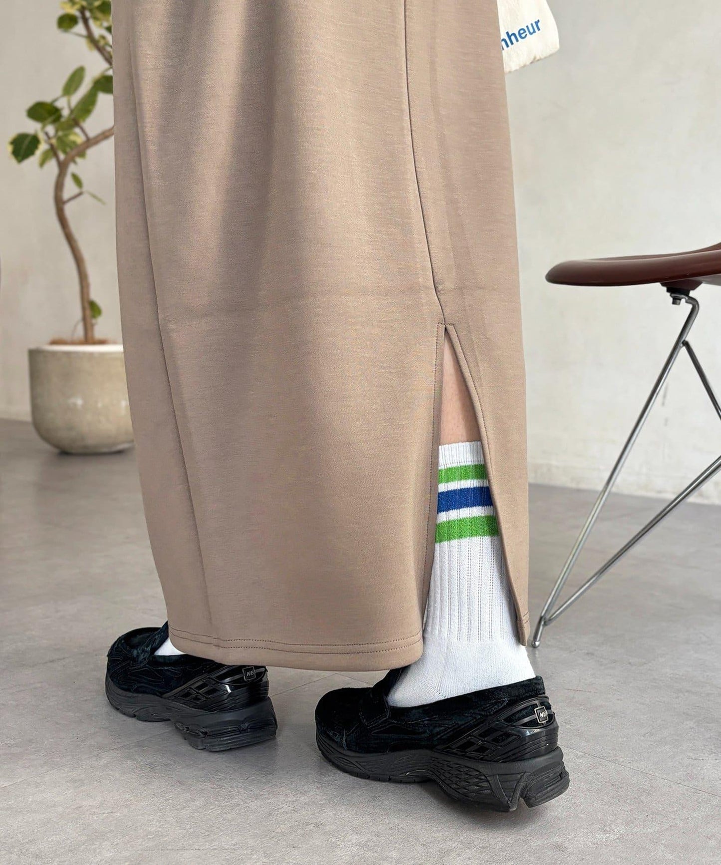 連帽衛衣配窄版半身裙套裝