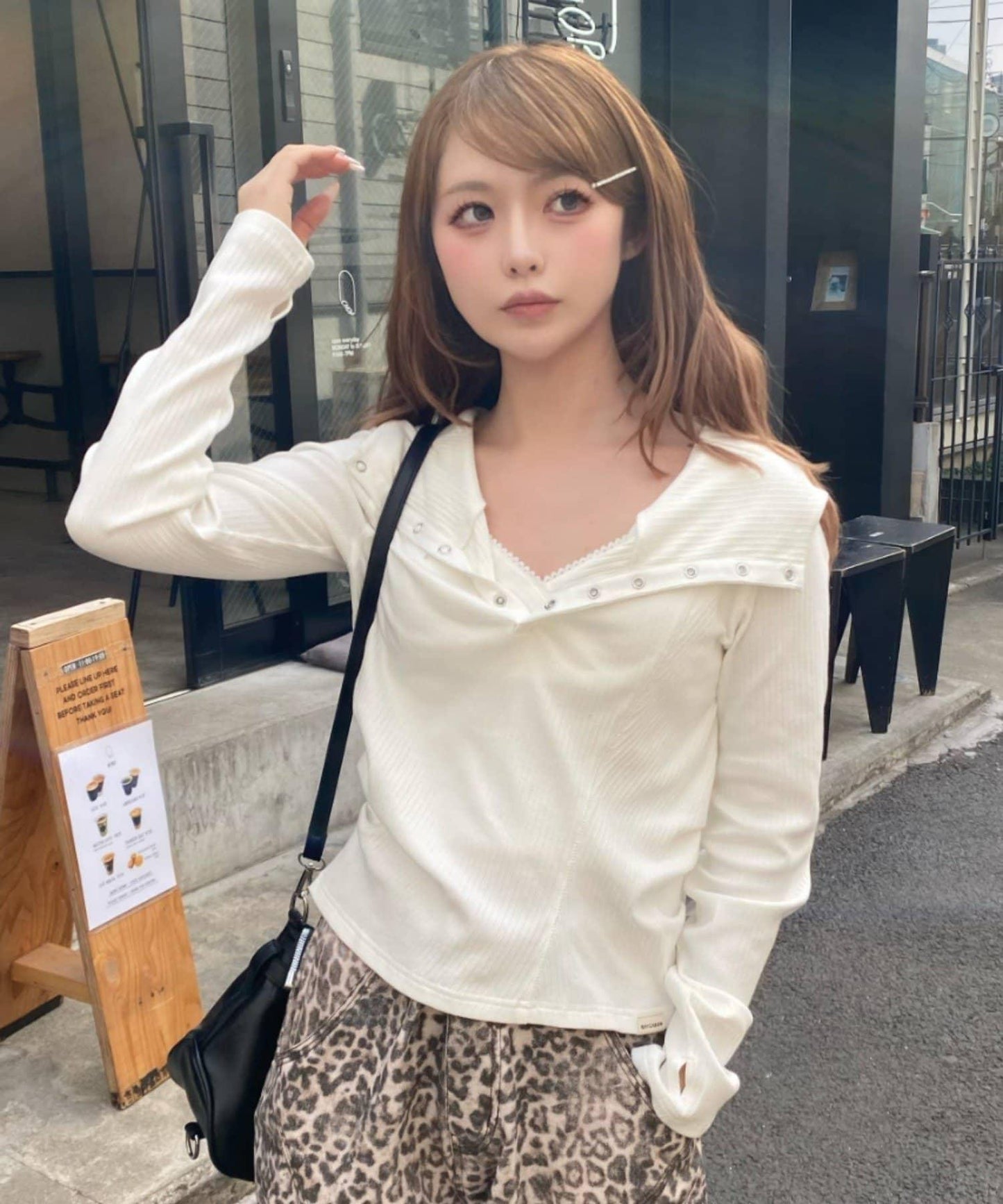 連帽亨利領長袖T恤