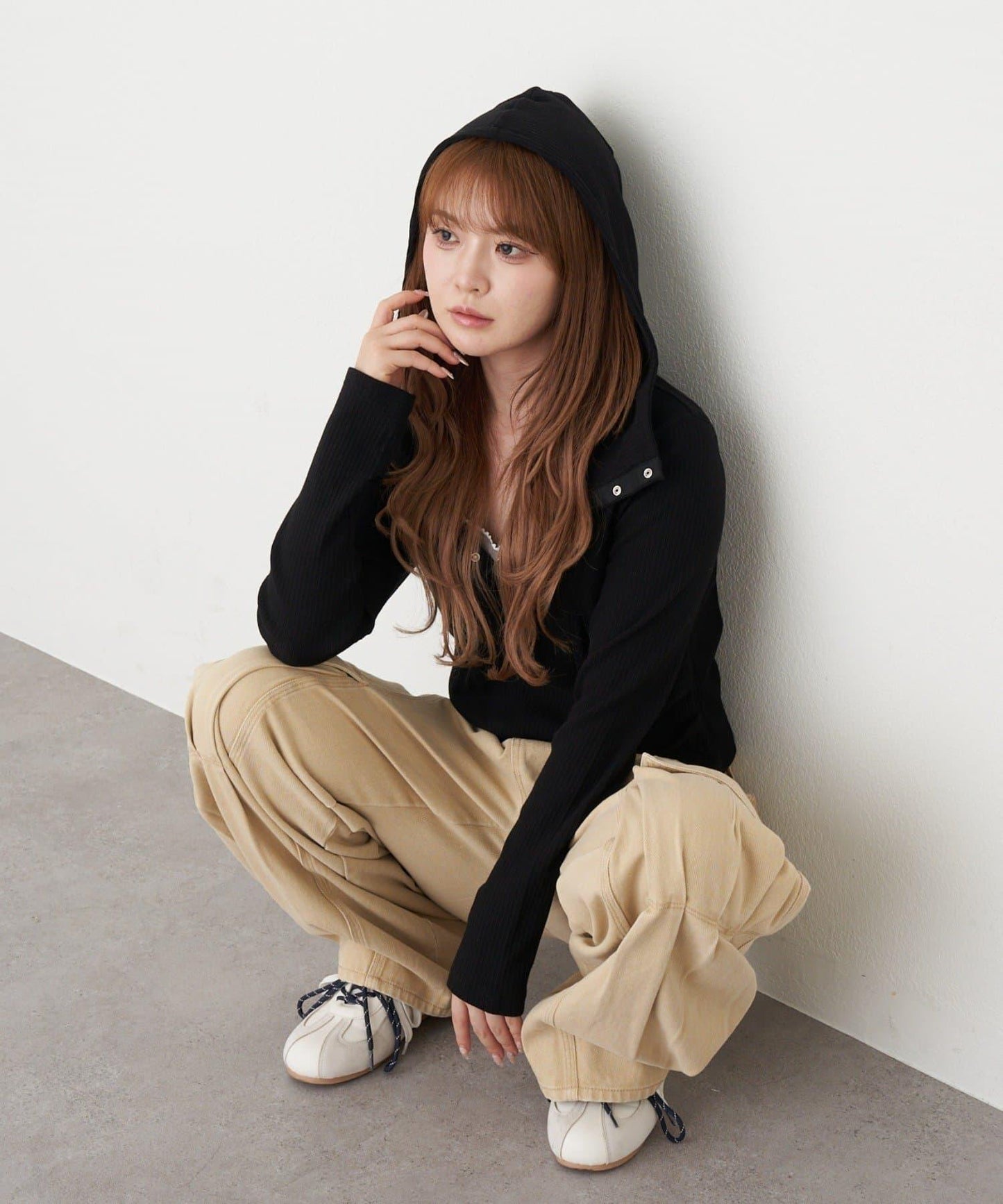 連帽亨利領長袖T恤