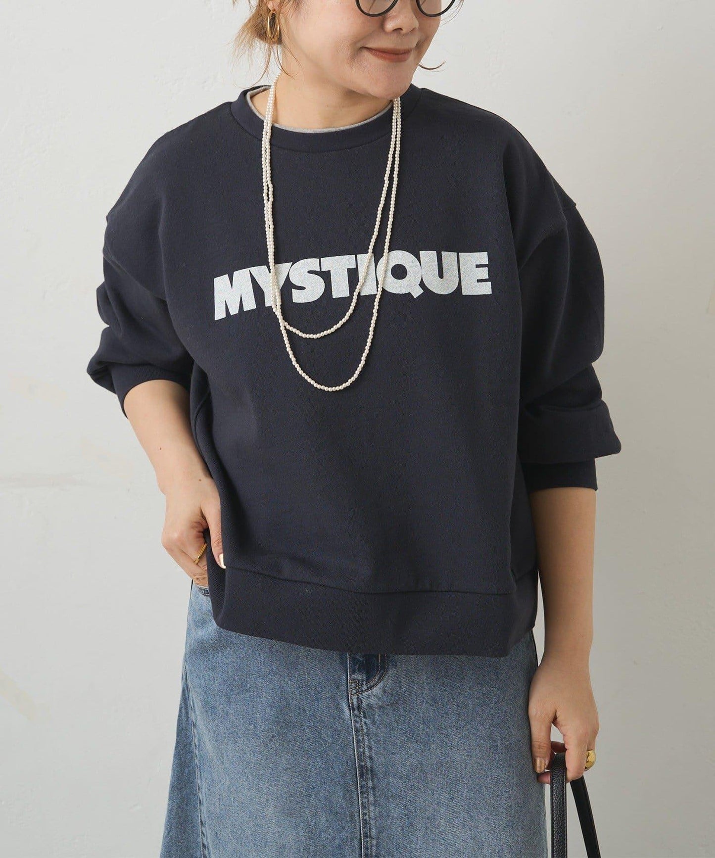 層次感設計 寬鬆拼接效果 休閒衛衣