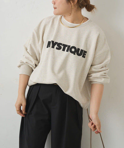 層次感設計 寬鬆拼接效果 休閒衛衣