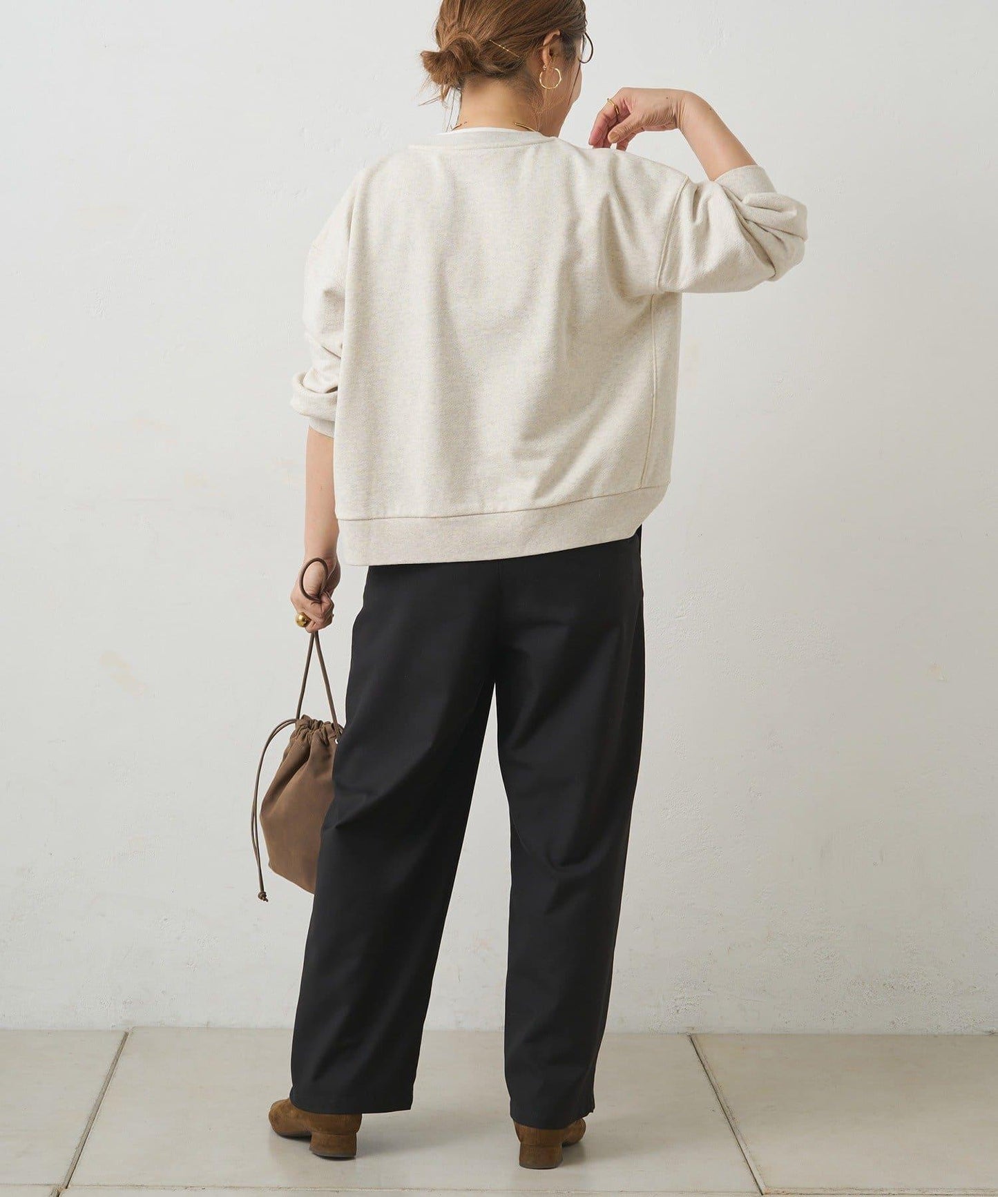 層次感設計 寬鬆拼接效果 休閒衛衣