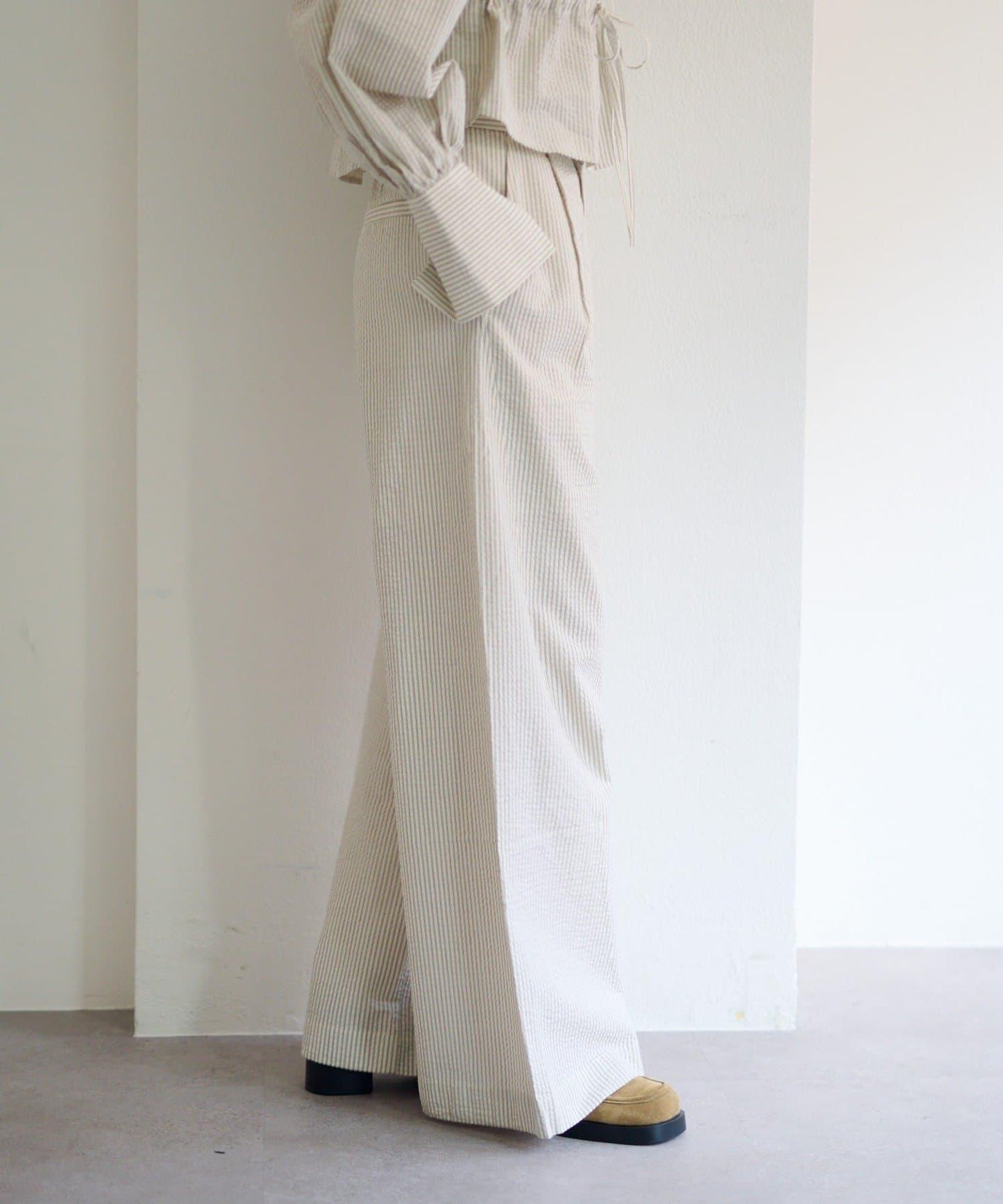 條紋翻蓋設計褲子