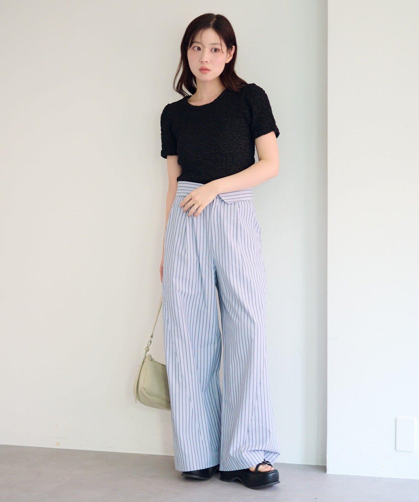 條紋翻蓋設計褲子