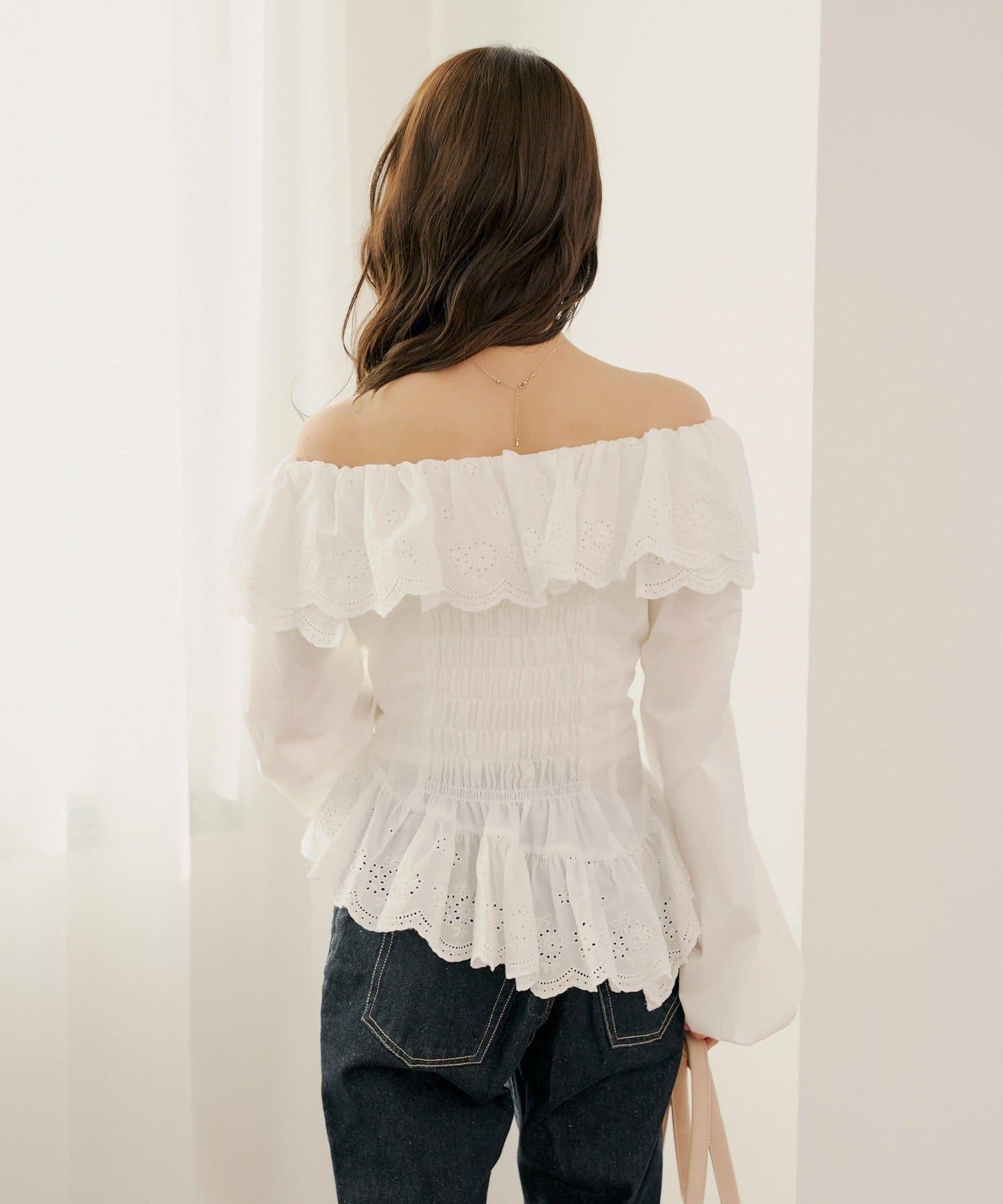 棉質蕾絲露肩女襯衫