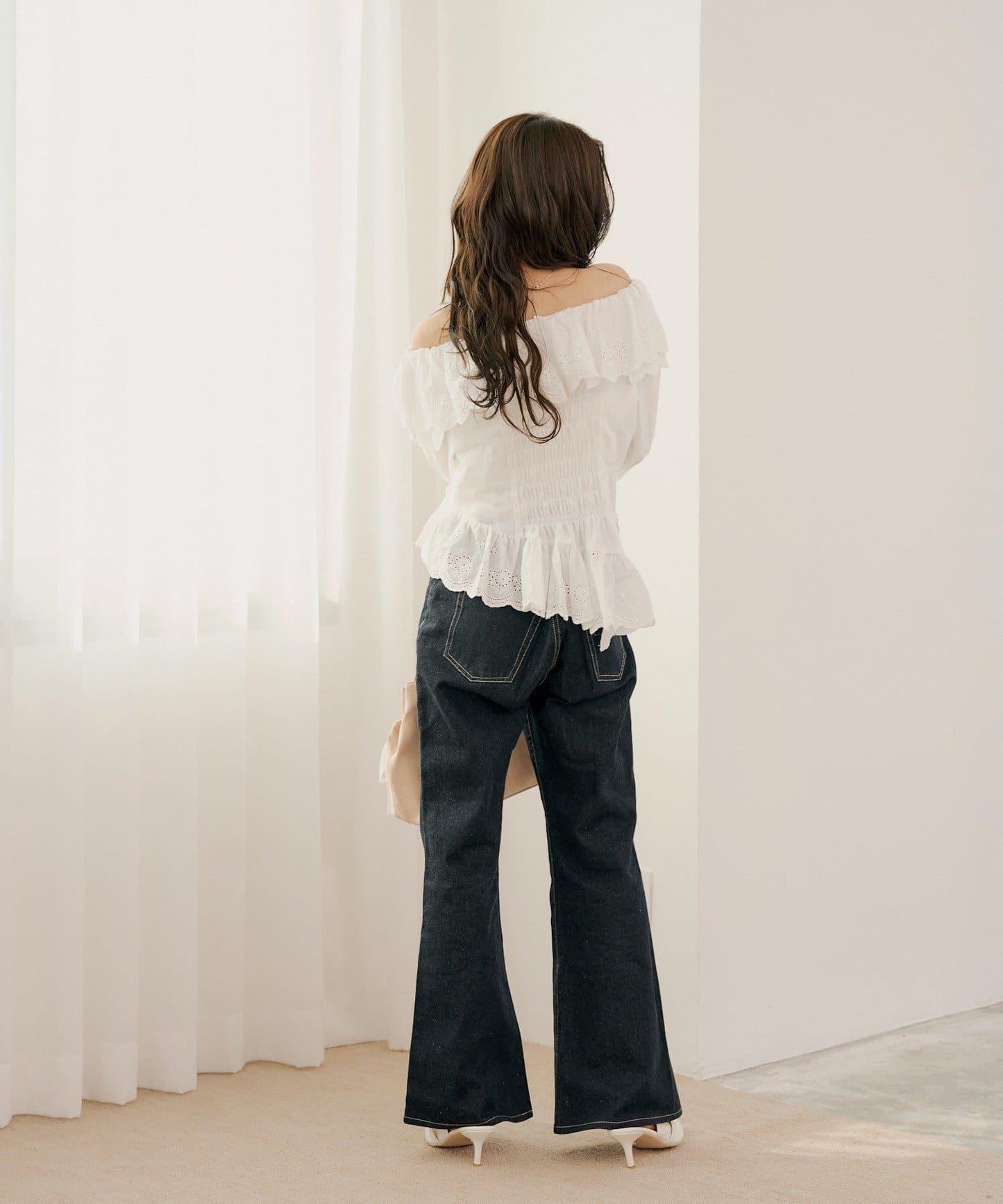 棉質蕾絲露肩女襯衫