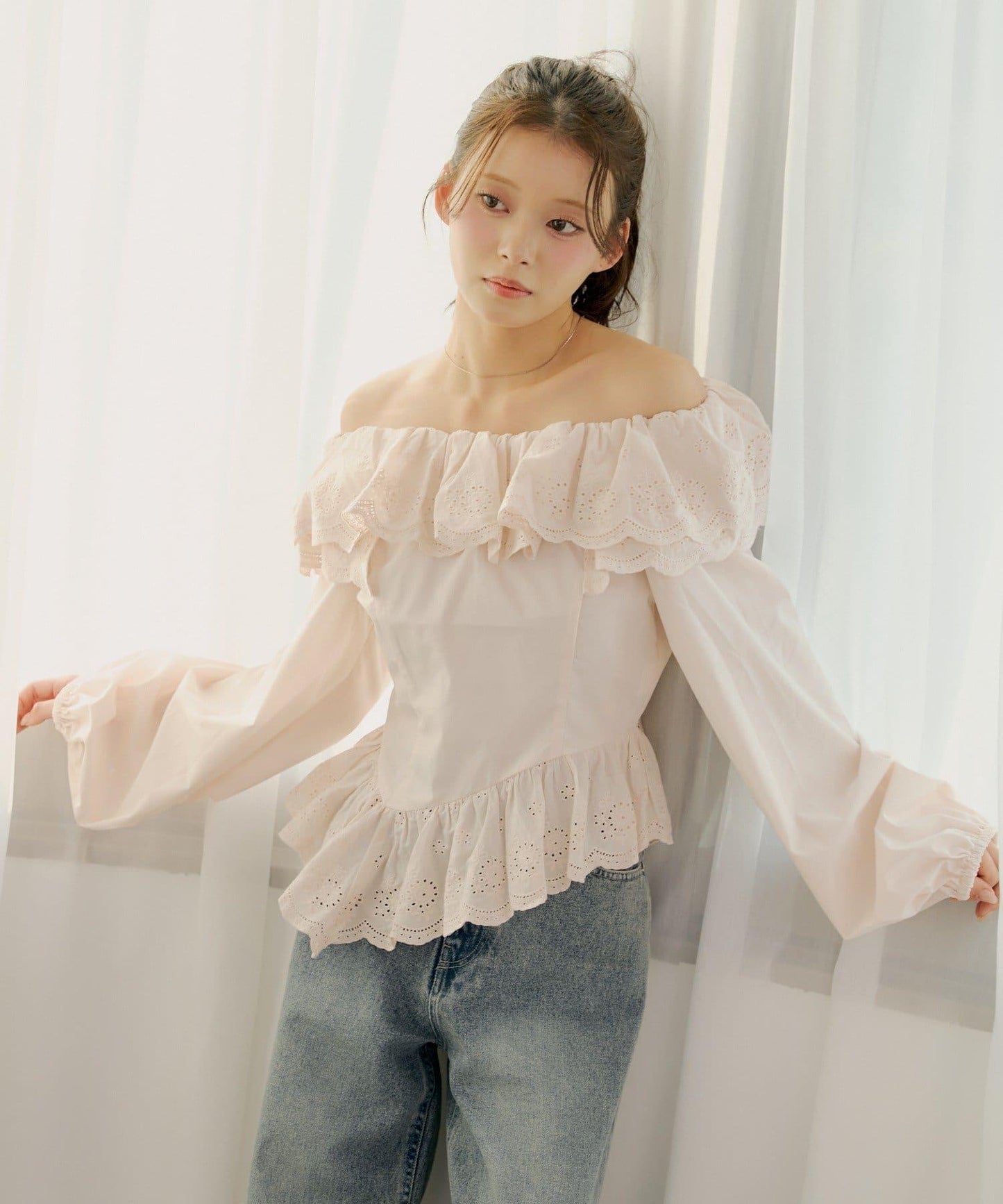 棉質蕾絲露肩女襯衫