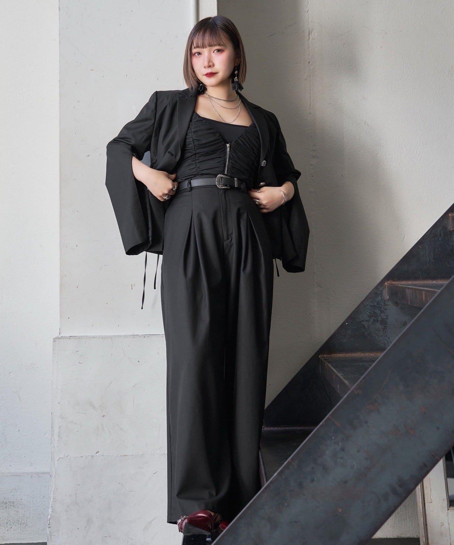 Mavie..7 側繫帶設計夾克