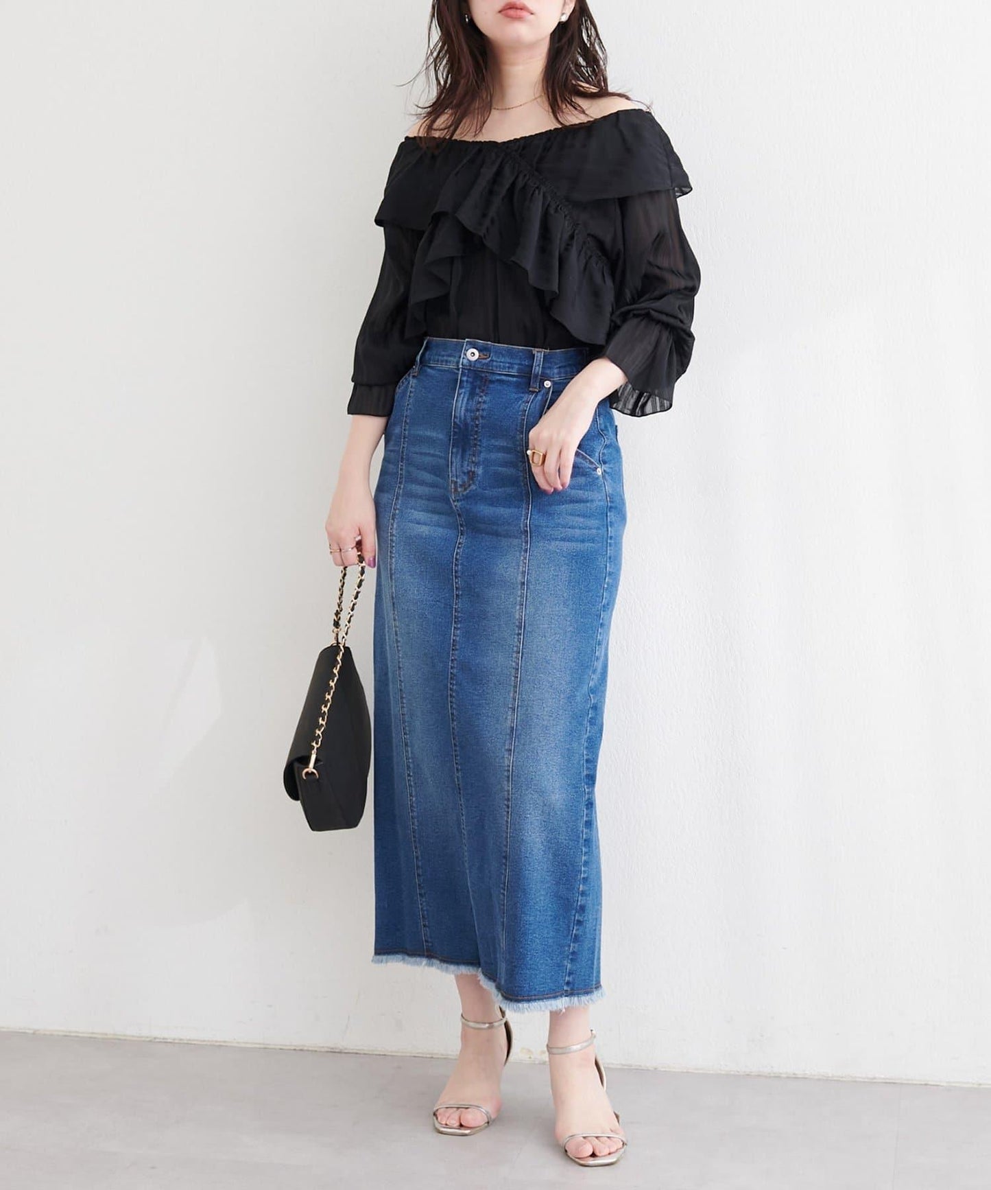 不規則透感條紋 交叉荷葉邊 襯衫