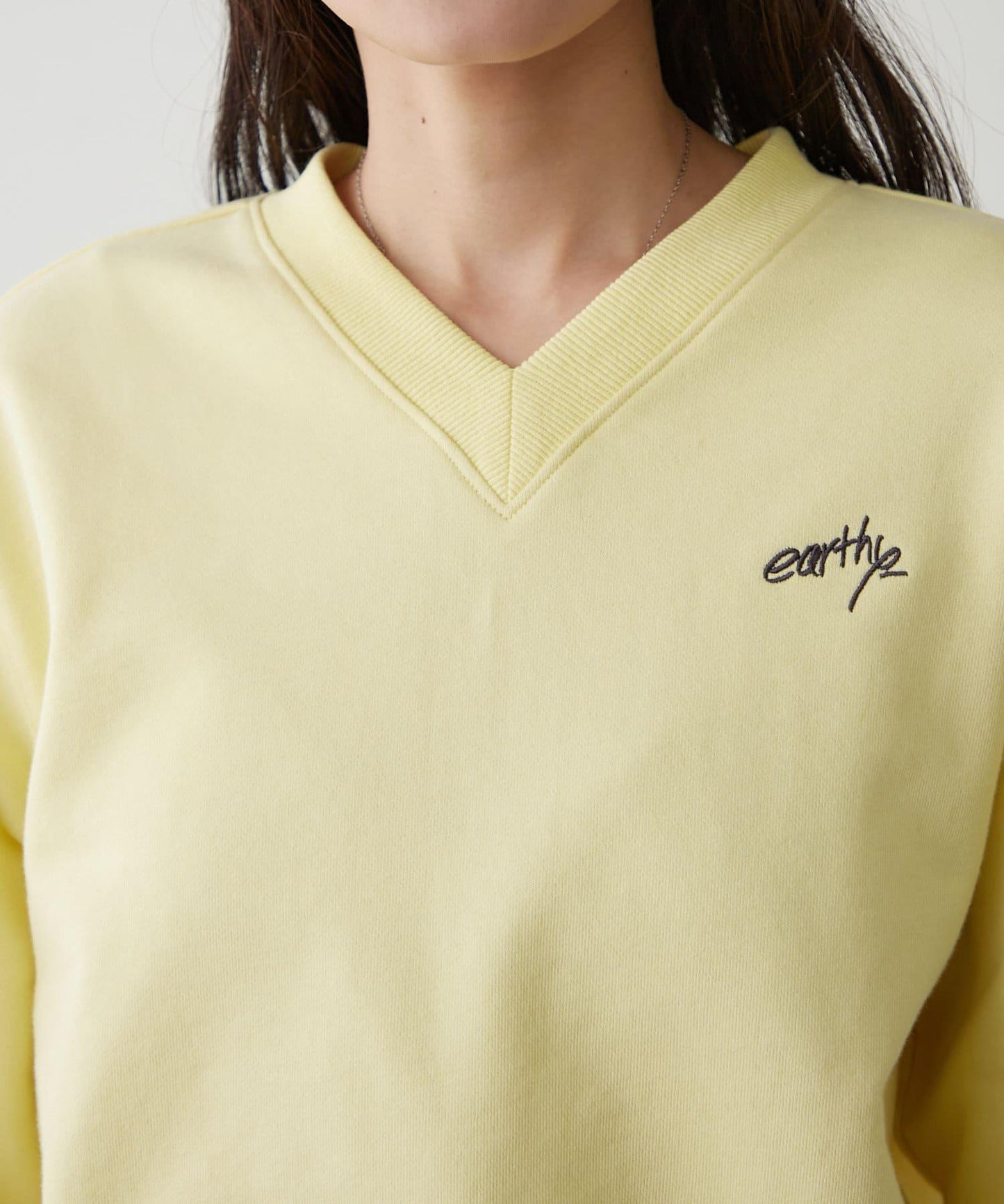 earthy_ 有機棉 V領設計 衛衣
