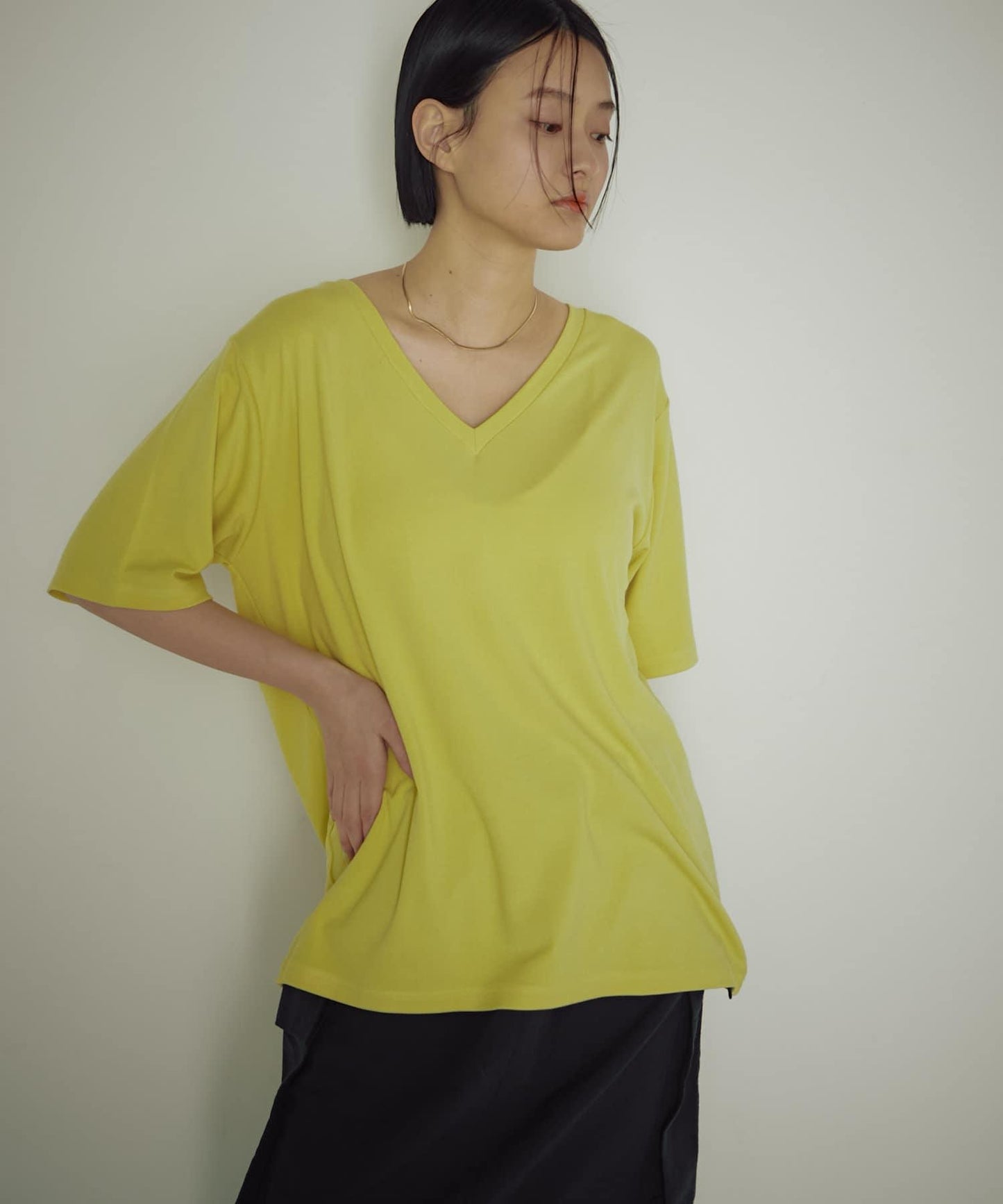 earthy_ V領寬鬆TEE T恤