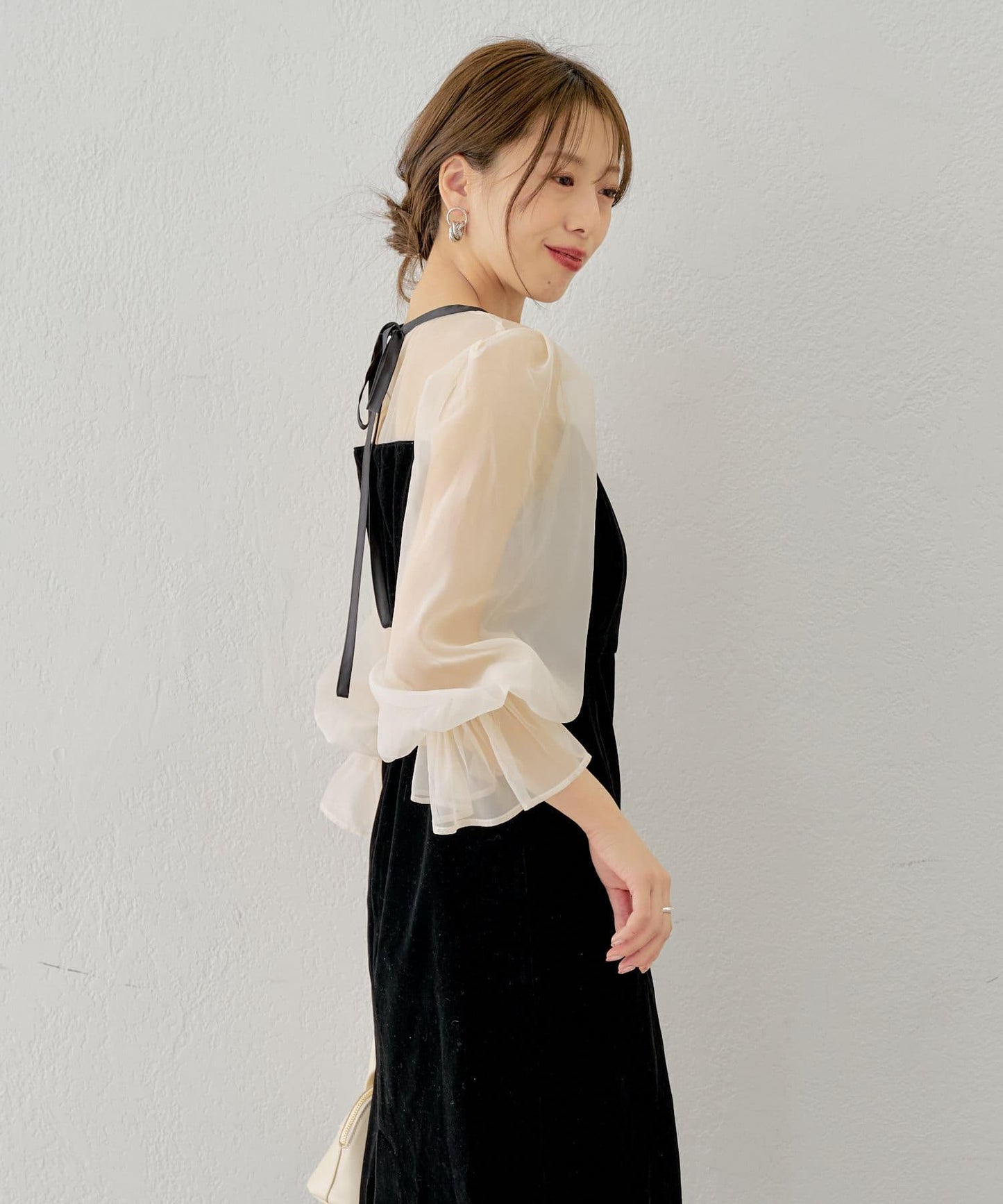 Chico 配色透視修身長款連衣裙