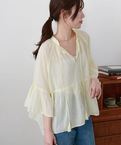 喇叭袖開領襯衫