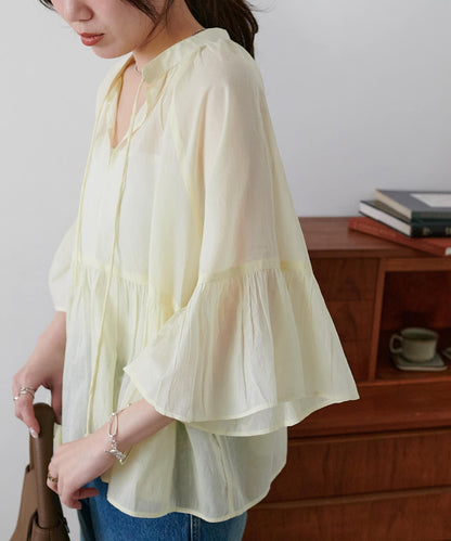 喇叭袖開領襯衫