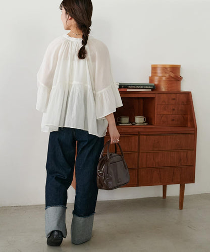 喇叭袖開領襯衫